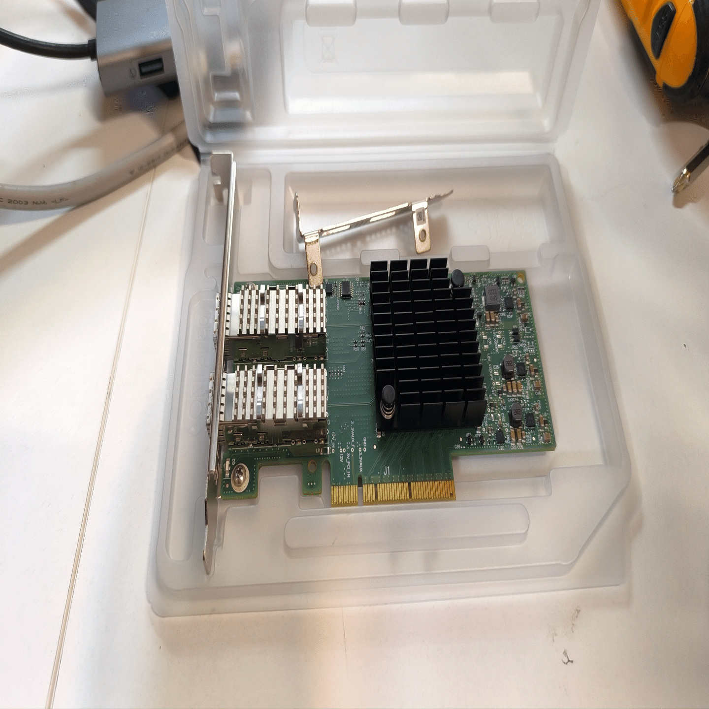 アリエクで7千円のMellanox X4 25GbEを買ったら動いた【備忘録】｜重藤 六