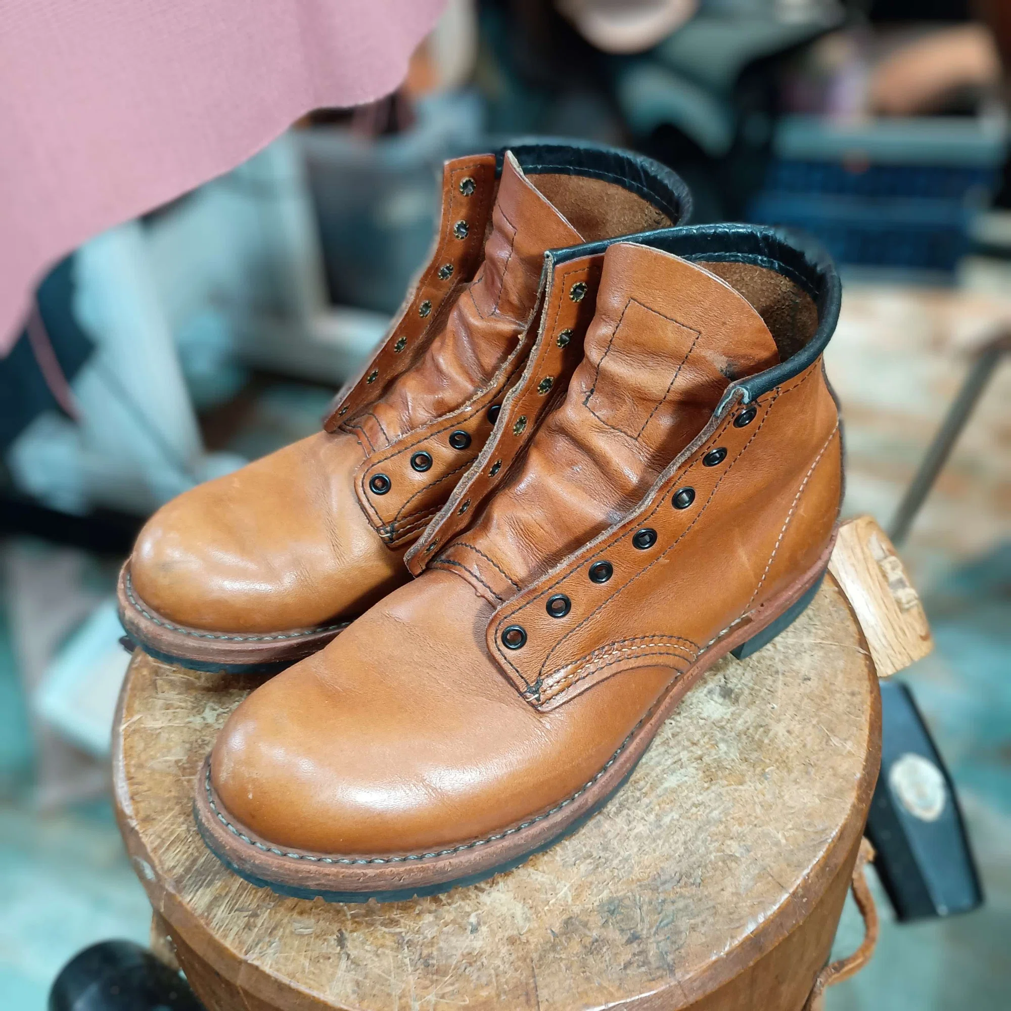 ハトメからスピードフックに交換】Red Wing×2足（#9016・#8828）｜CREA 