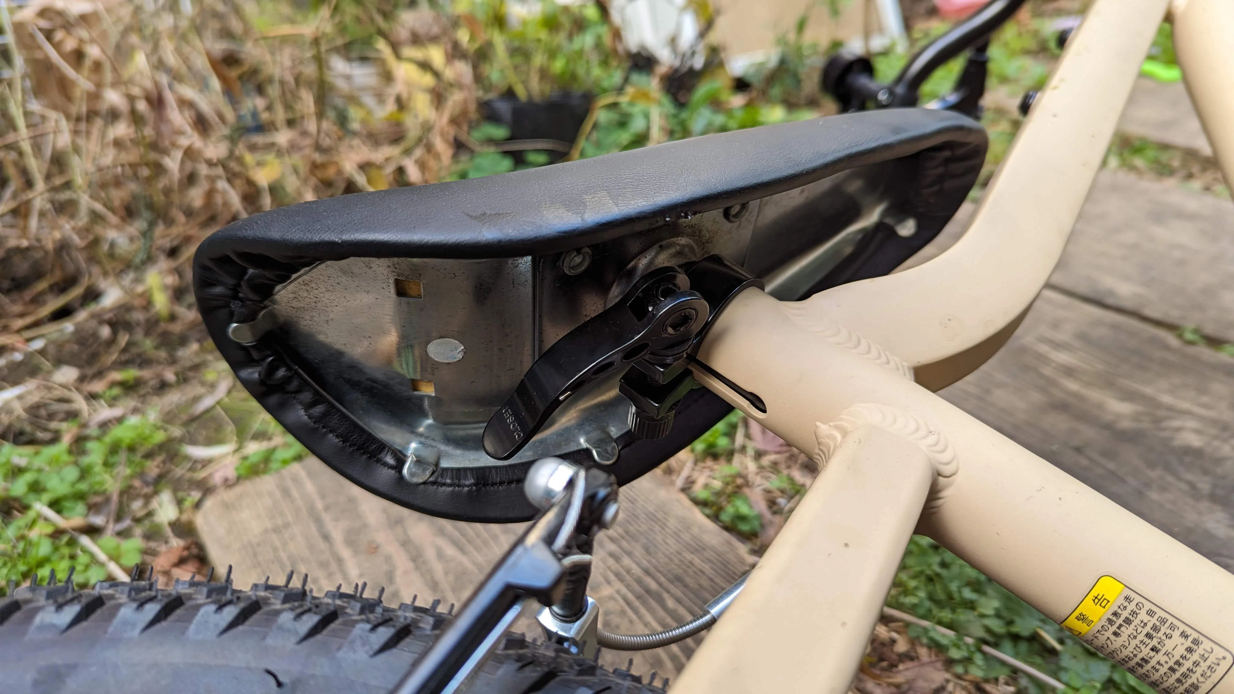 今では発売していない未使用MTBサドル ヤマネコバイクのサドルを低くしよう｜huaaNOTE
