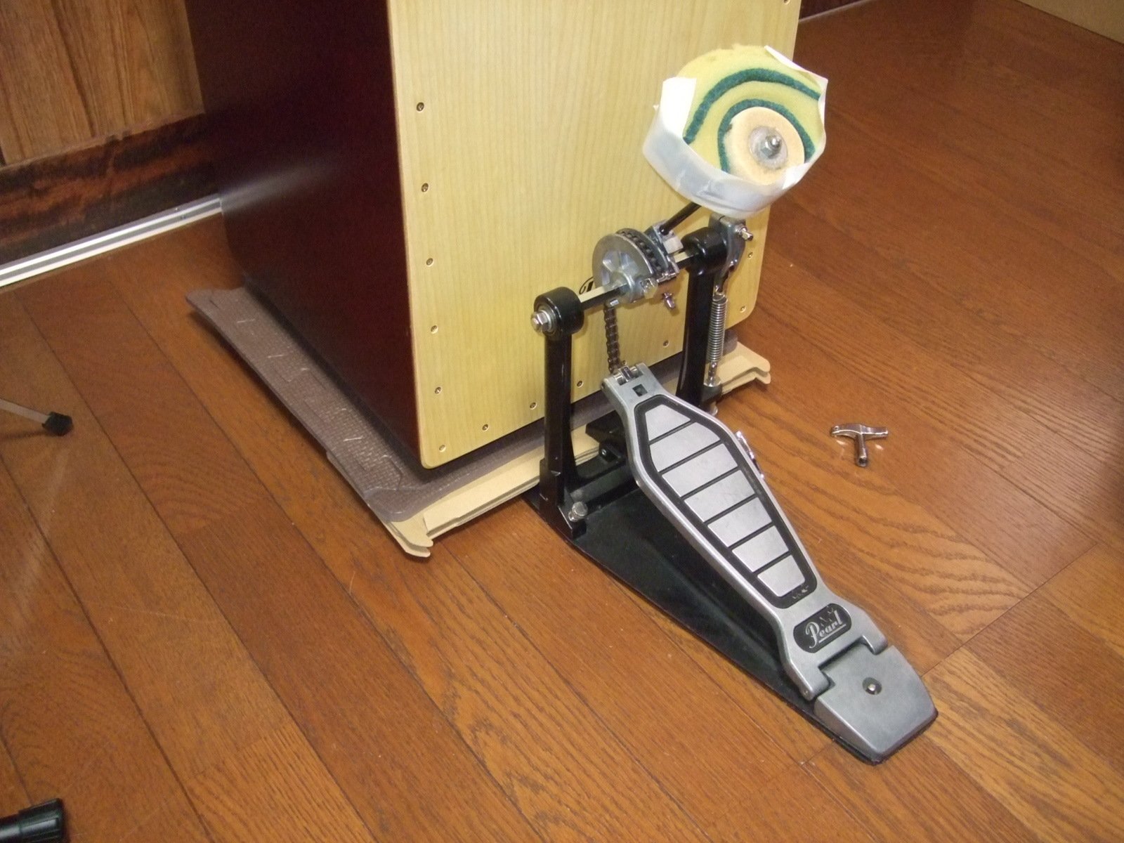 自作】カホン用ペダルアタッチメント｜モメドラム