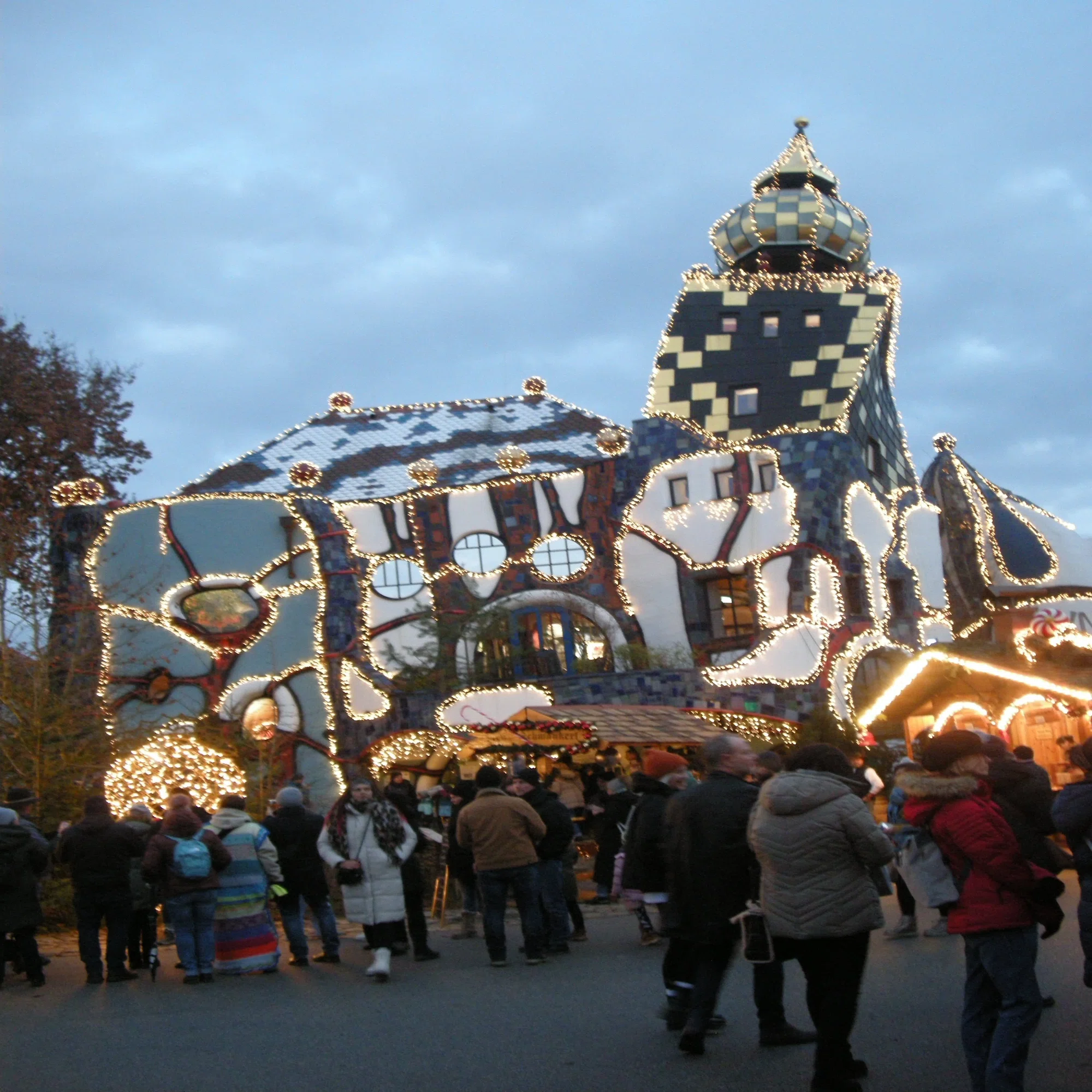 ドイツのちょっと変わったクリスマスマーケット🇩🇪🎄！｜建築｜フン