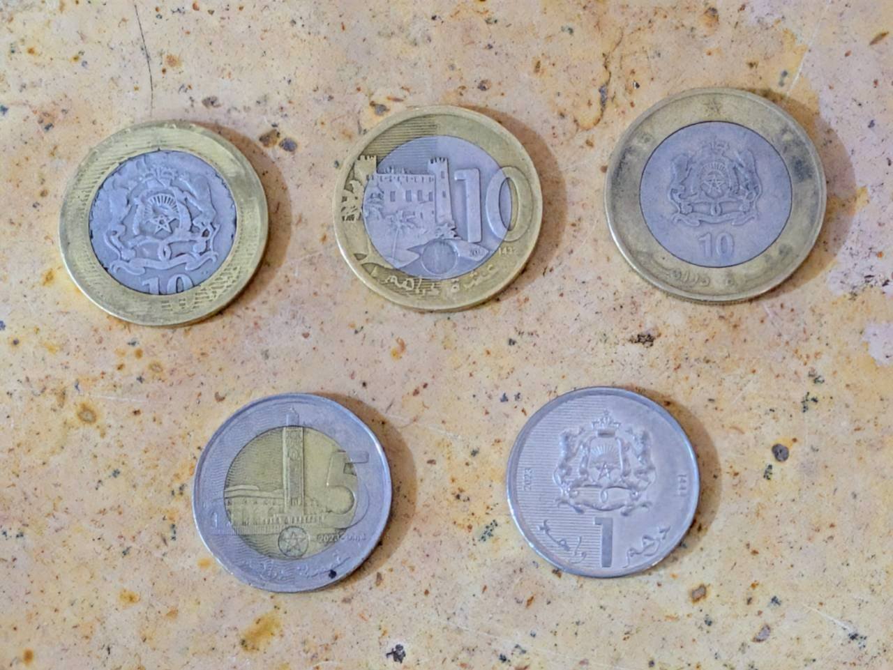 モロッコ通貨ガイド】アイト・ベン・ハッドゥとワルザザートで出会った