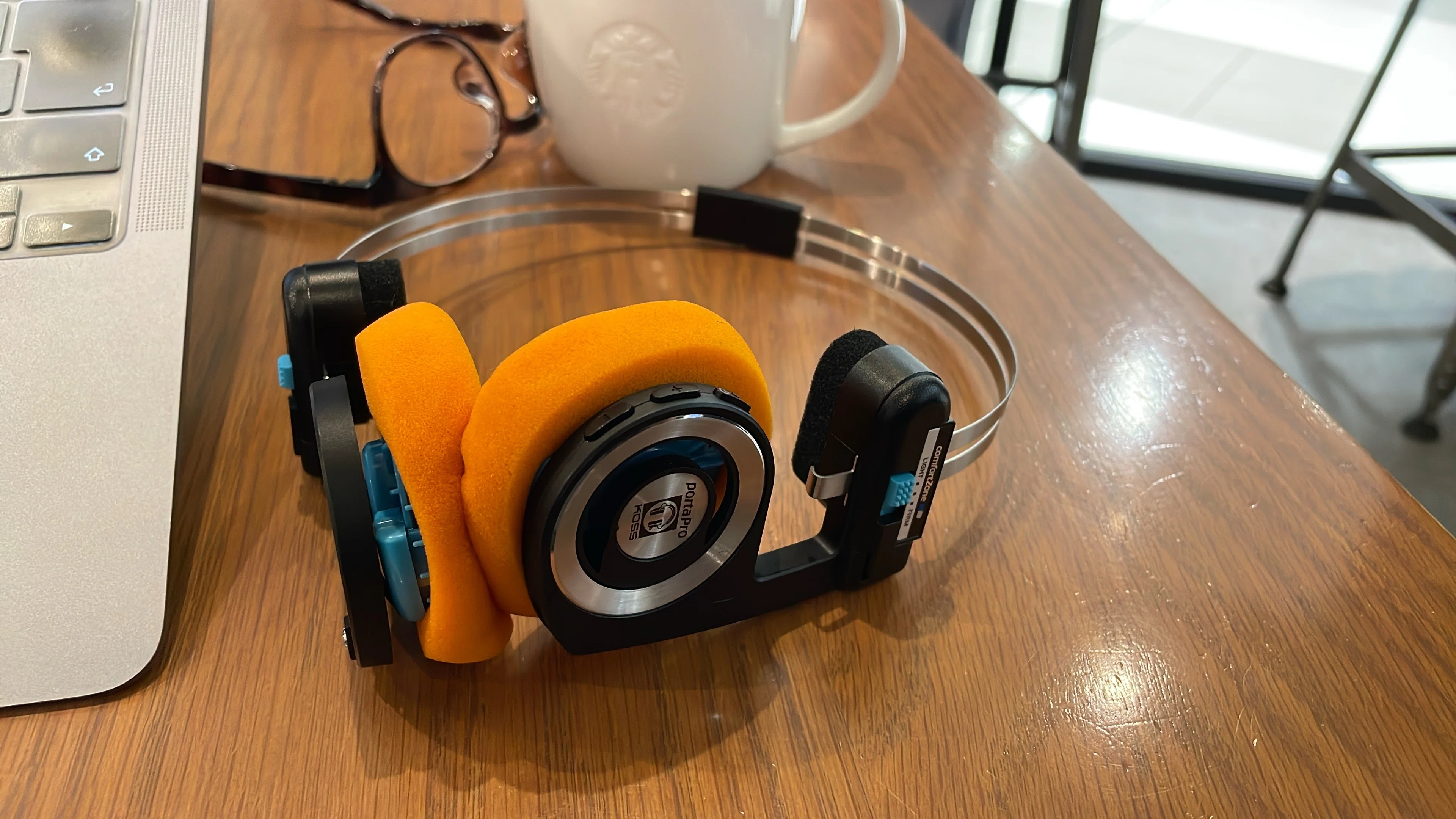 見た目チープで、音最強。kossのPorta Pro（ポルタプロ）を20年近く