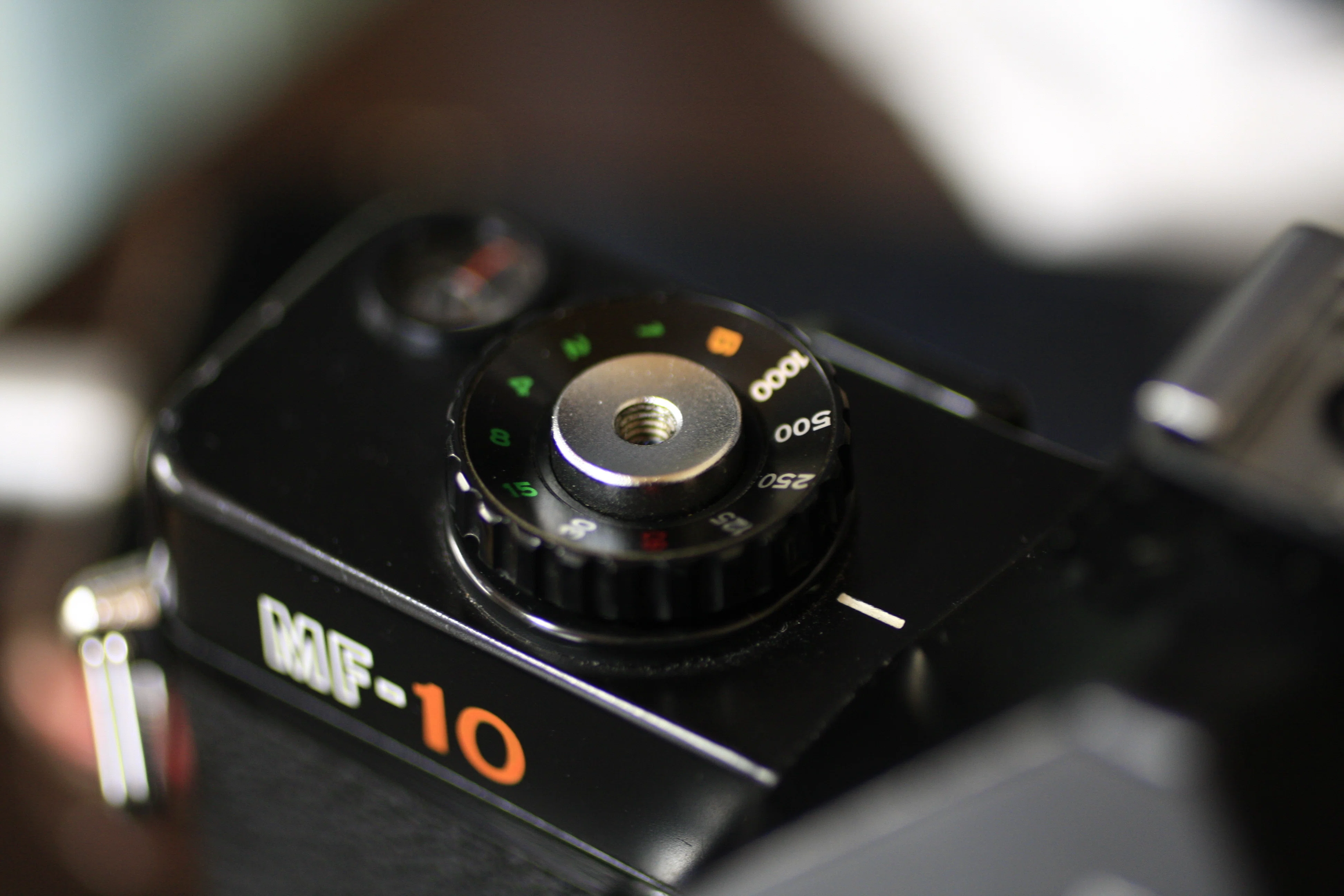 不気味なまでの凡庸さPETRI MF-1 MF-10｜Sven.
