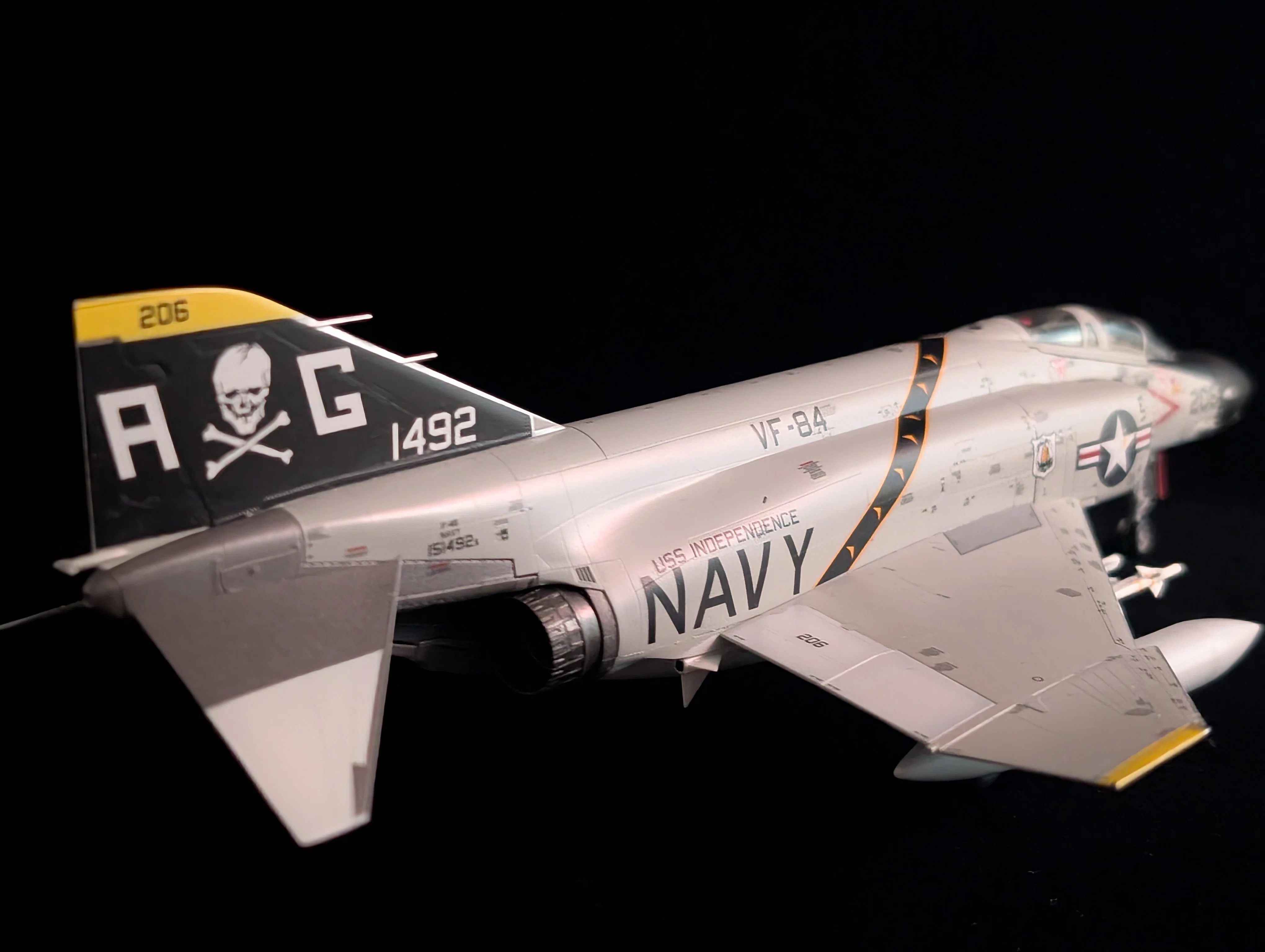 ﾌｧｲﾝﾓｰﾙﾄﾞ 1/72 F-4B VF-84”ｼﾞｮﾘｰﾛｼﾞｬｰｽ”｜大豆。。。