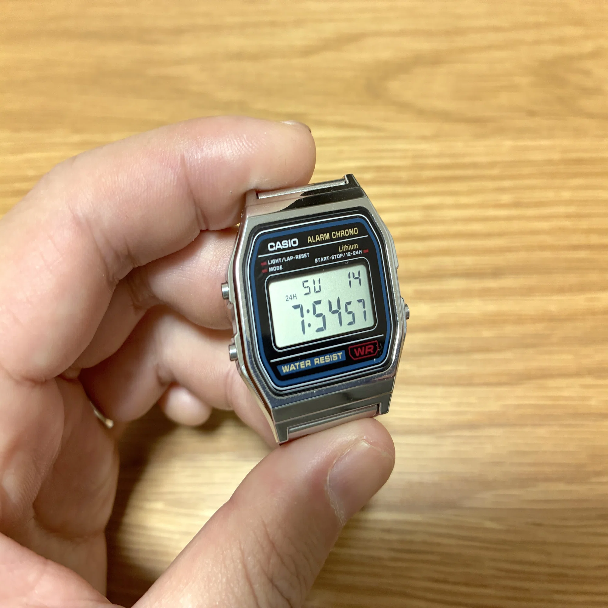 チープカシオ】A158WA-1JHをレビュー！2,000円台でこの”こなれ感”は 