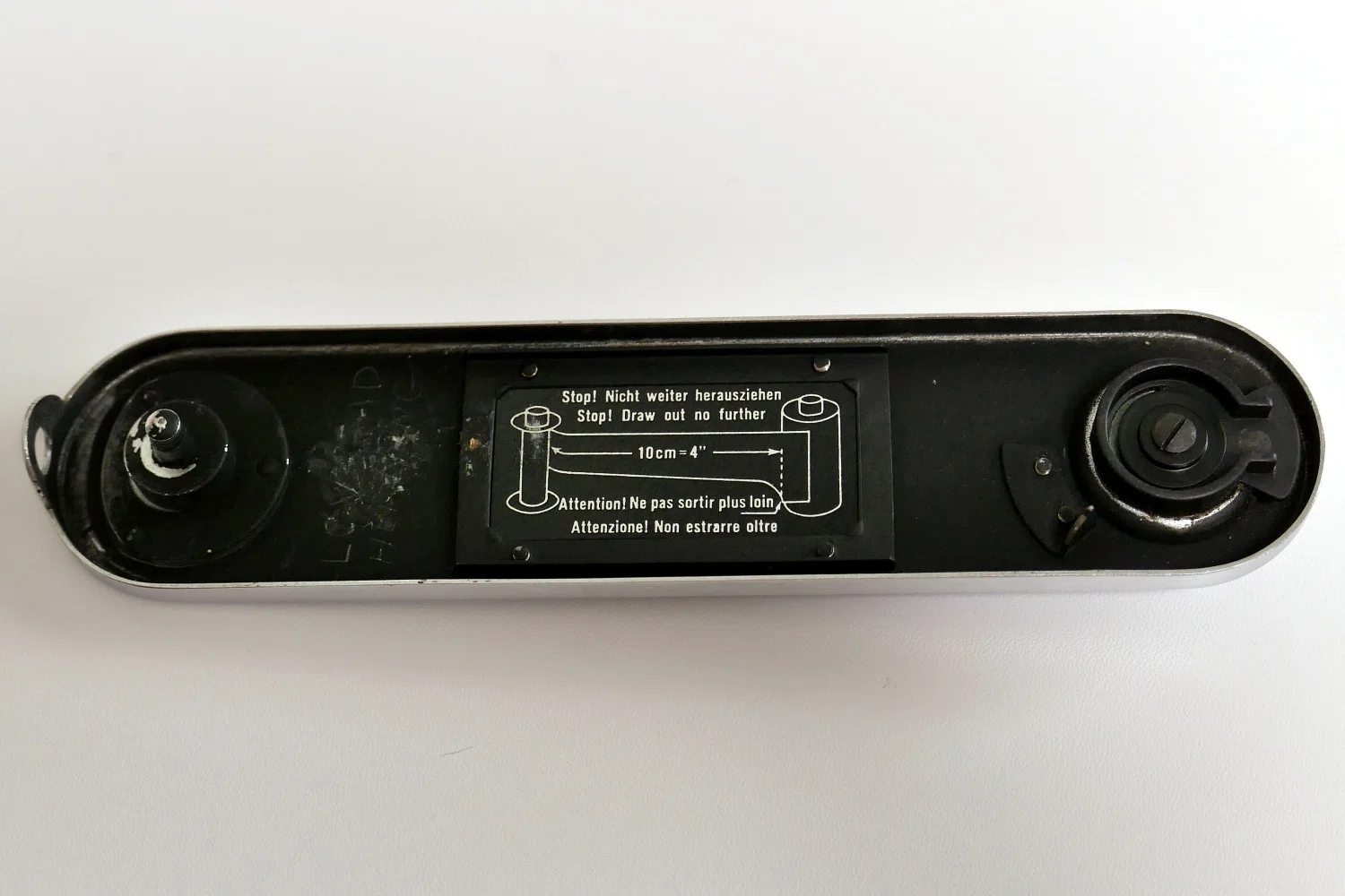 49．バルナック型ライカ用のフィルムカッターガイド＜アクセサリ＞｜神成