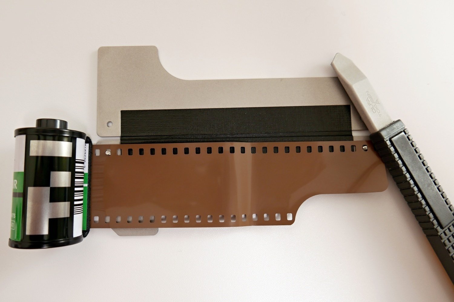 バルナックライカフィルムカッター ユーエヌサテライトショップ / バルナックライカ用フィルムカッター