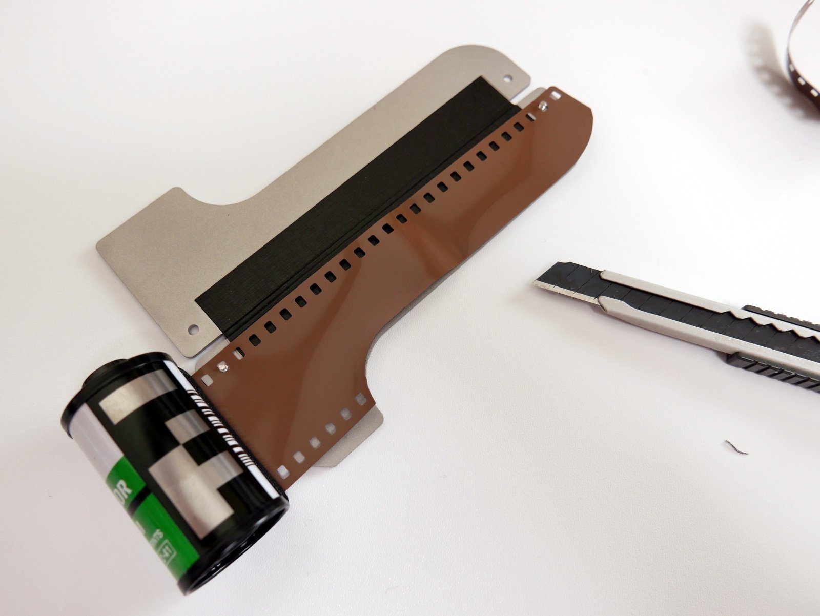 49．バルナック型ライカ用のフィルムカッターガイド＜アクセサリ＞｜神成