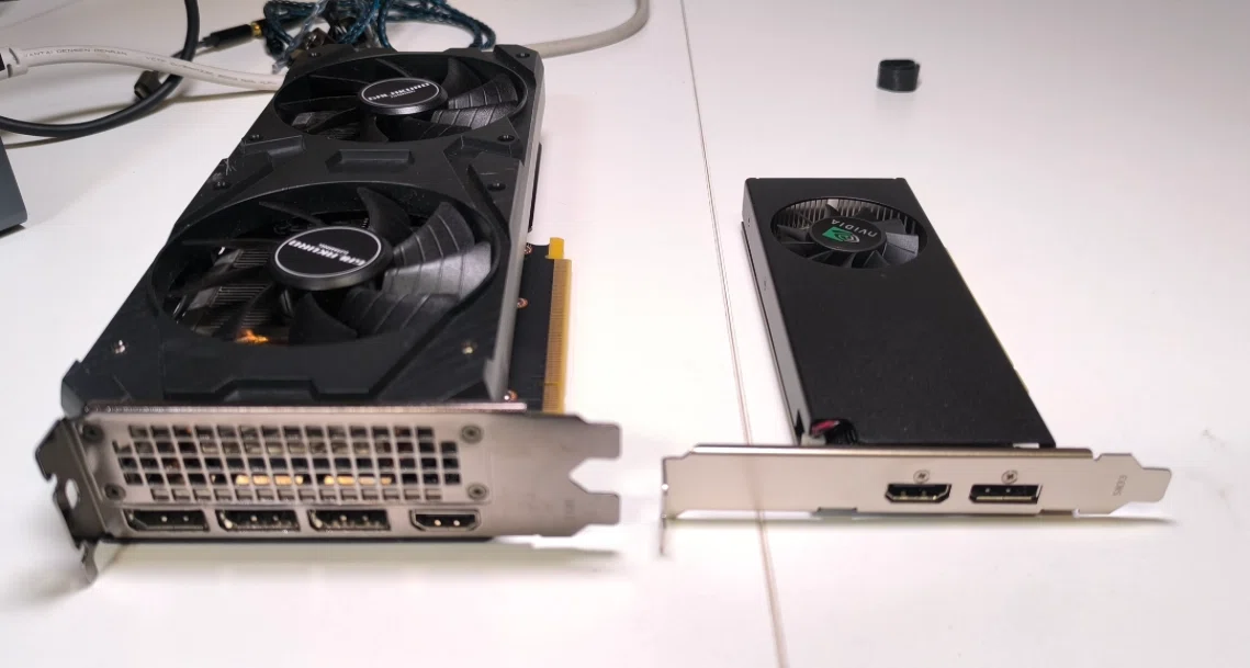 中華の…とまではいかないが】ノート用RTX A2000 8G 1スログラボがWinで