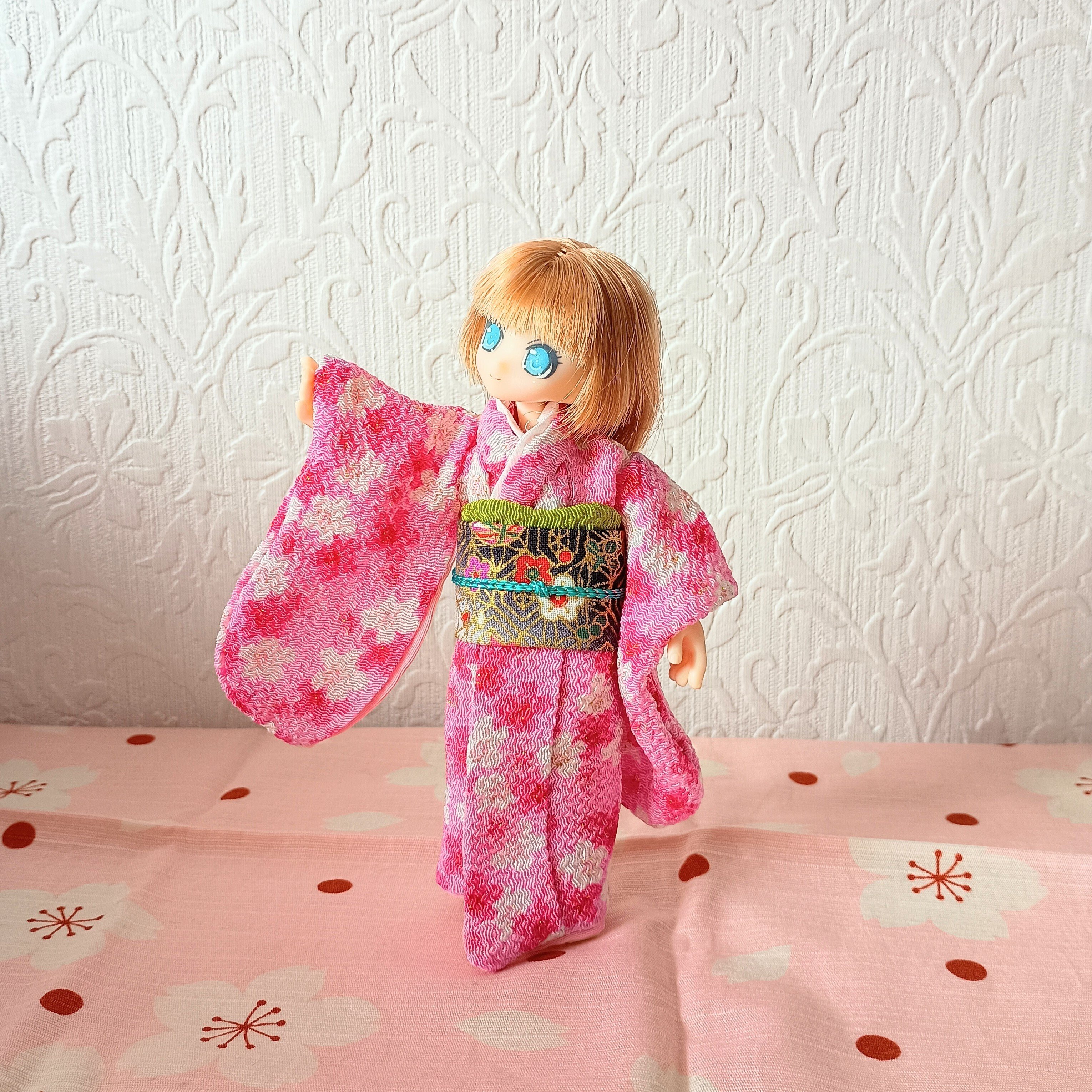 オリジナル型紙で1／12ドールの振袖を作ってみた｜moa