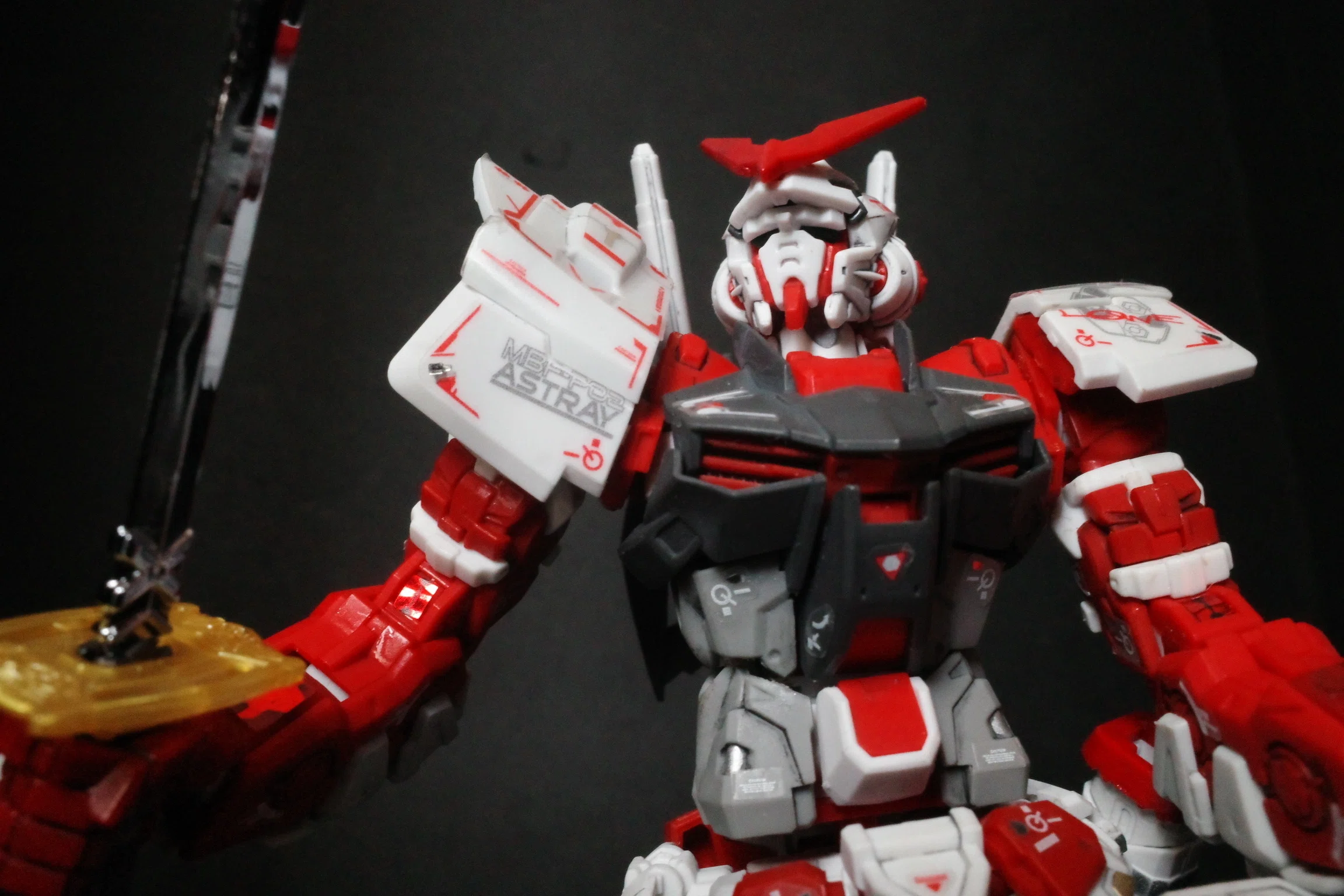 RG_1／144 MBF-P02 ガンダムアストレイレッドフレームもGRⅢで撮って
