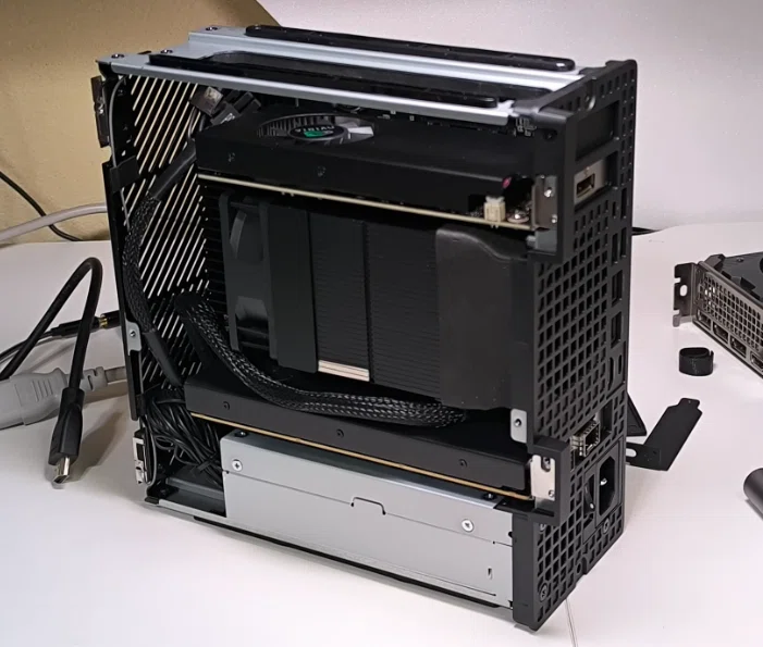 Minisforum MS-02 Ultra 285HX版レビュー(ベンチマーク&Windows11導入