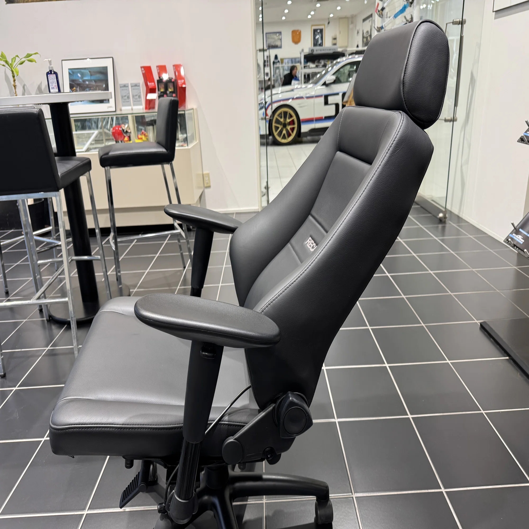 RECARO 24H CHAIR｜Studie AG 相澤康弘