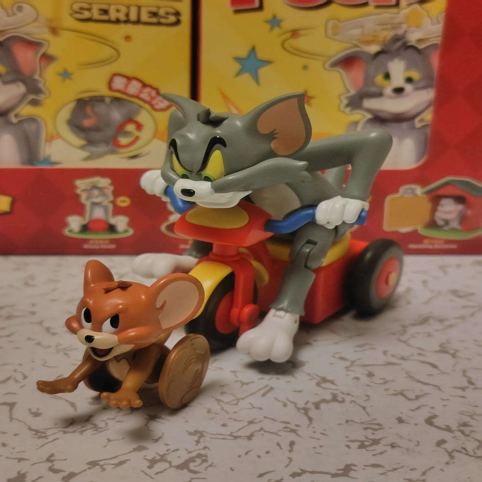 52TOYS BLINDBOX トムとジェリー「可哀想なトム」BOX開封レビュー 