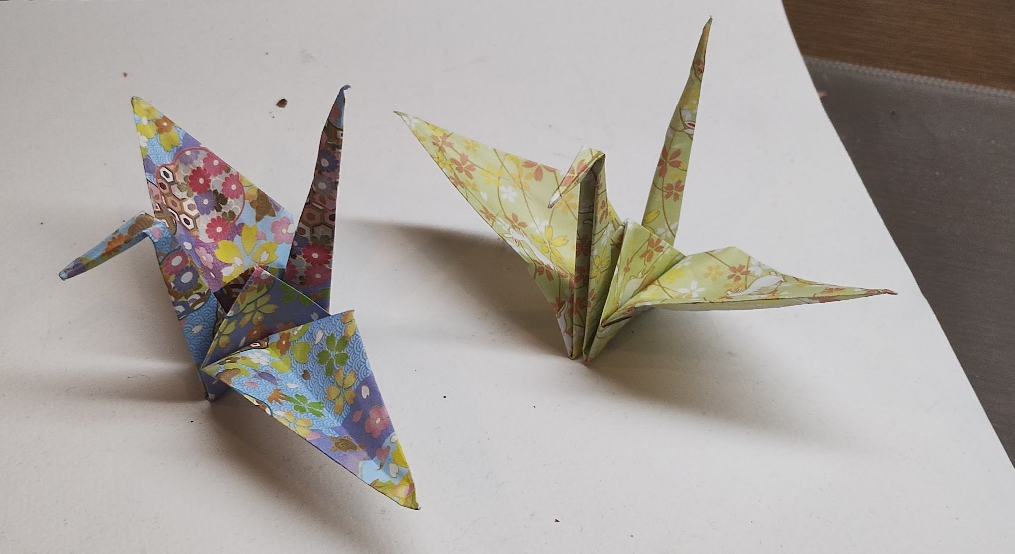 水彩 折り鶴｜やすです