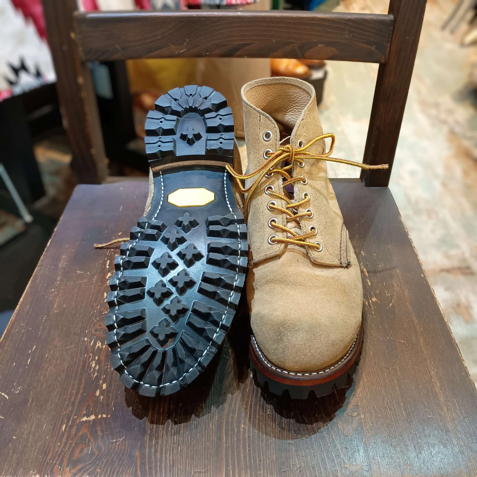 Resole/ソールカスタム】Red Wing#8167+vibram#100｜CREA Repair 