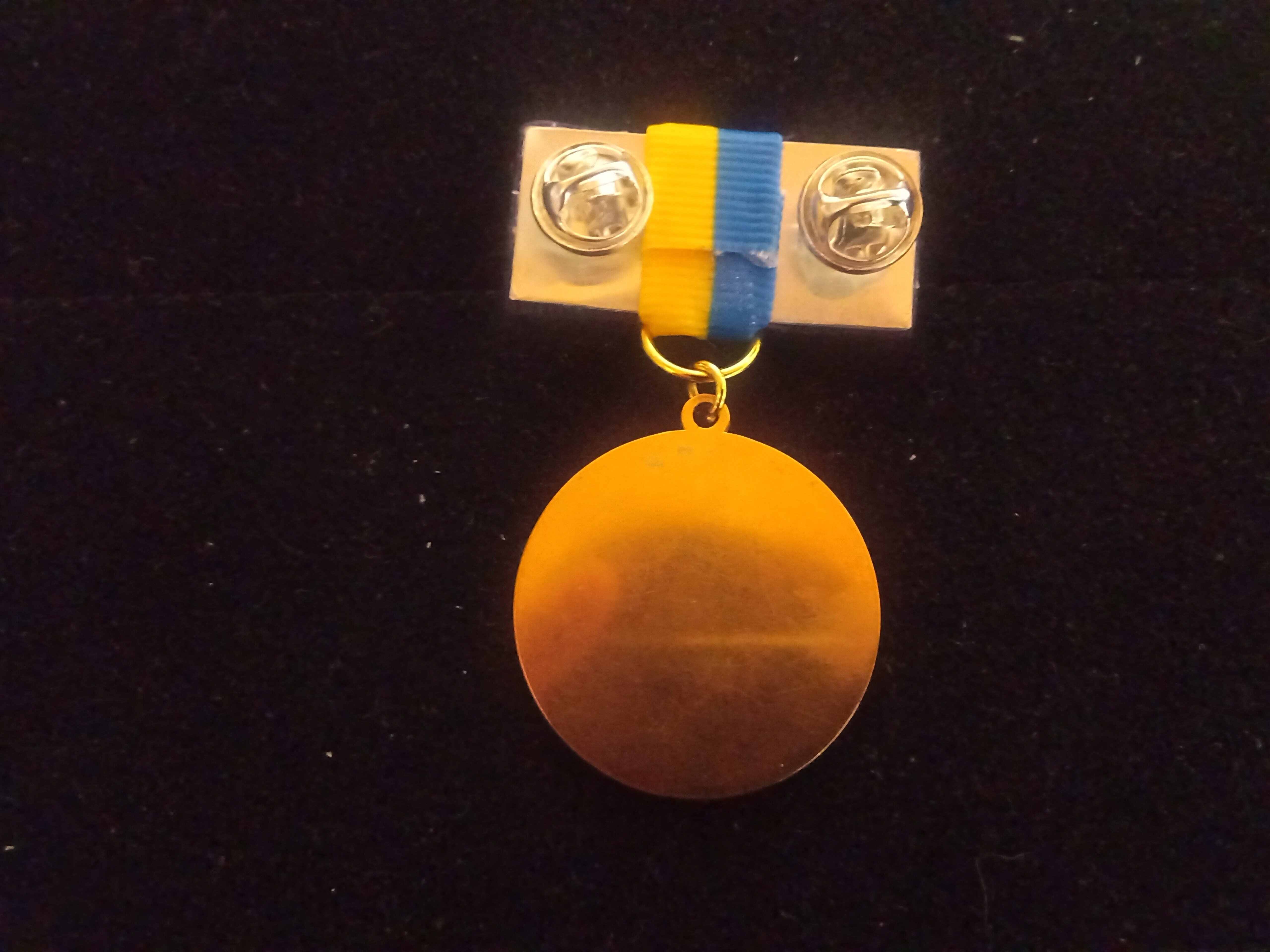 ウクライナの芸術メダル？｜COPAN