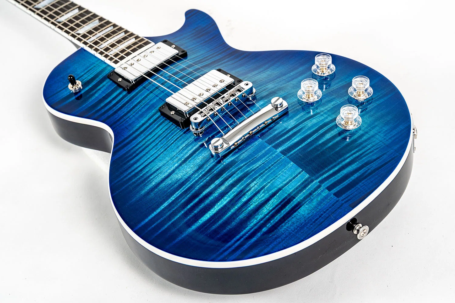 まさに究極の進化系レスポール！ギブソン新機軸「Les Paul Modern