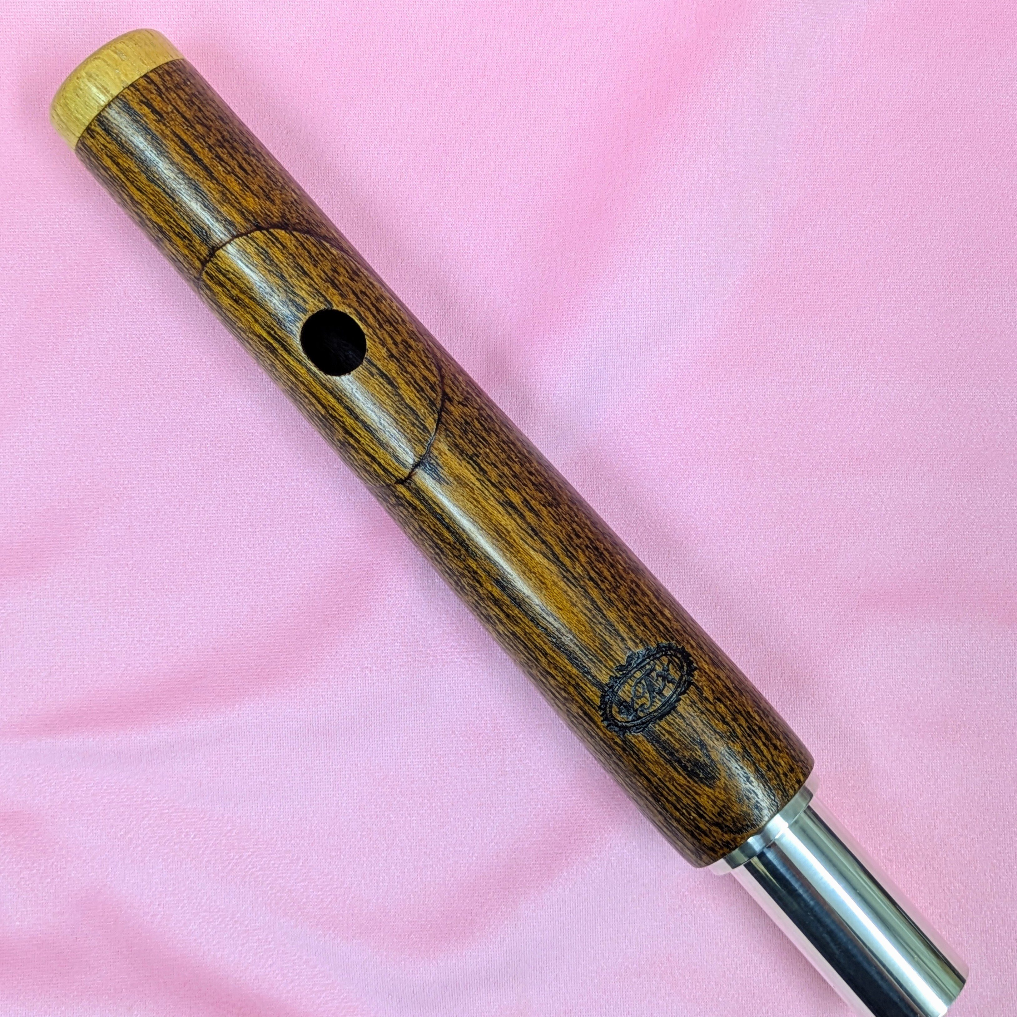 桑の木の頭部管｜Yoshio Takamura