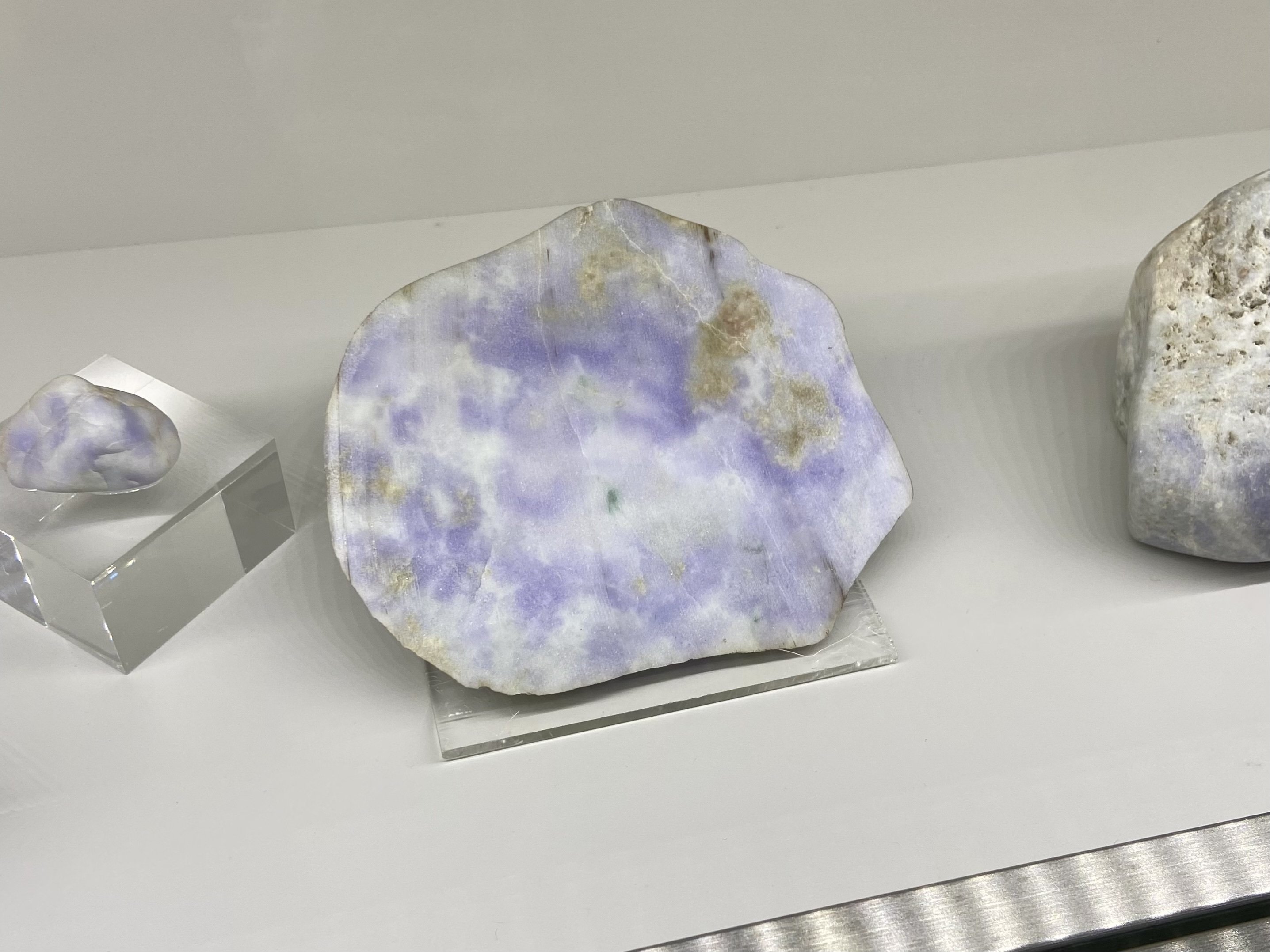 糸魚川 フォッサマグナミュージアム｜inclusion みつい うみ