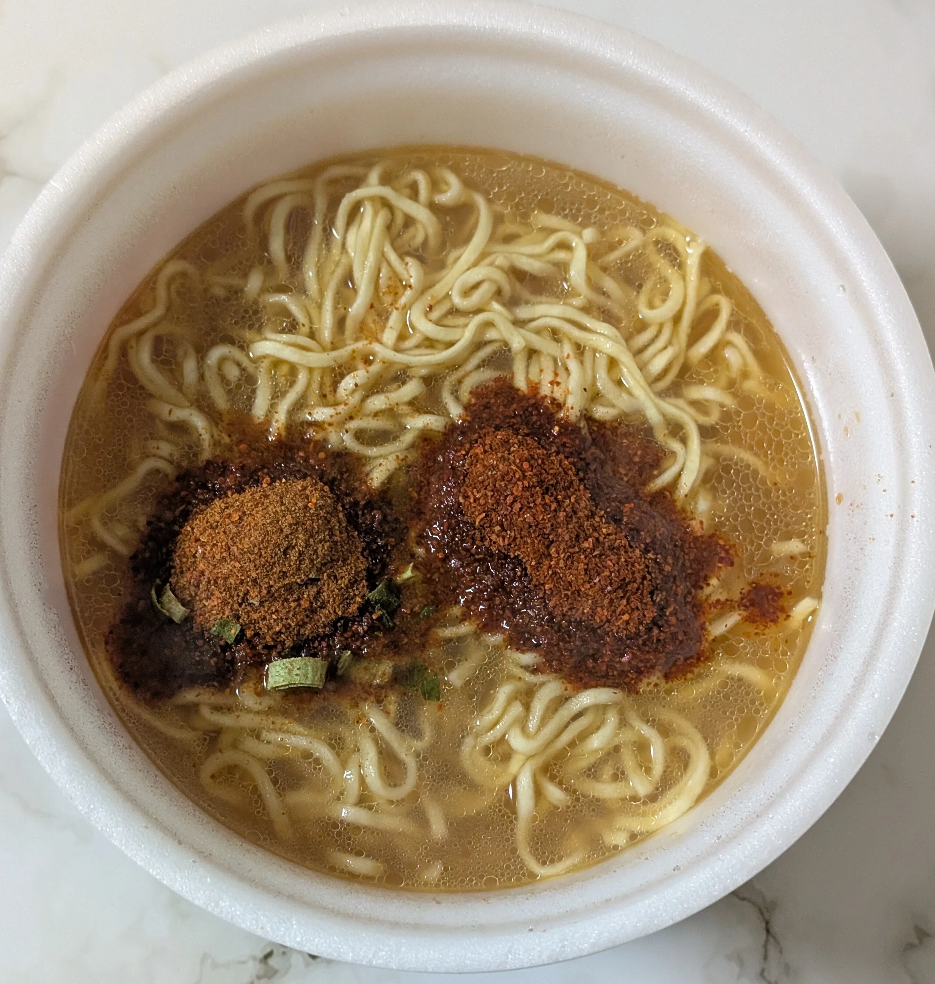 超大盛りスーパーカップ2.0倍 節の一撃 鬼辛みそラーメン」を食す