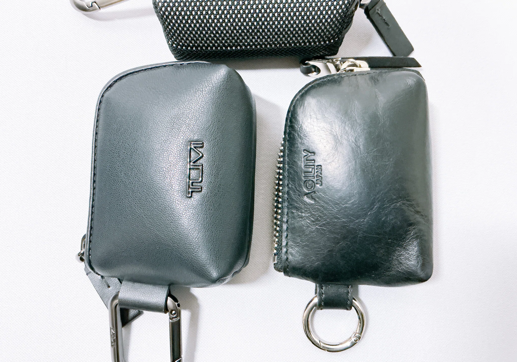 TUMI】レザー製の「エクストラ・スモール・ポーチ」を手に入れたので