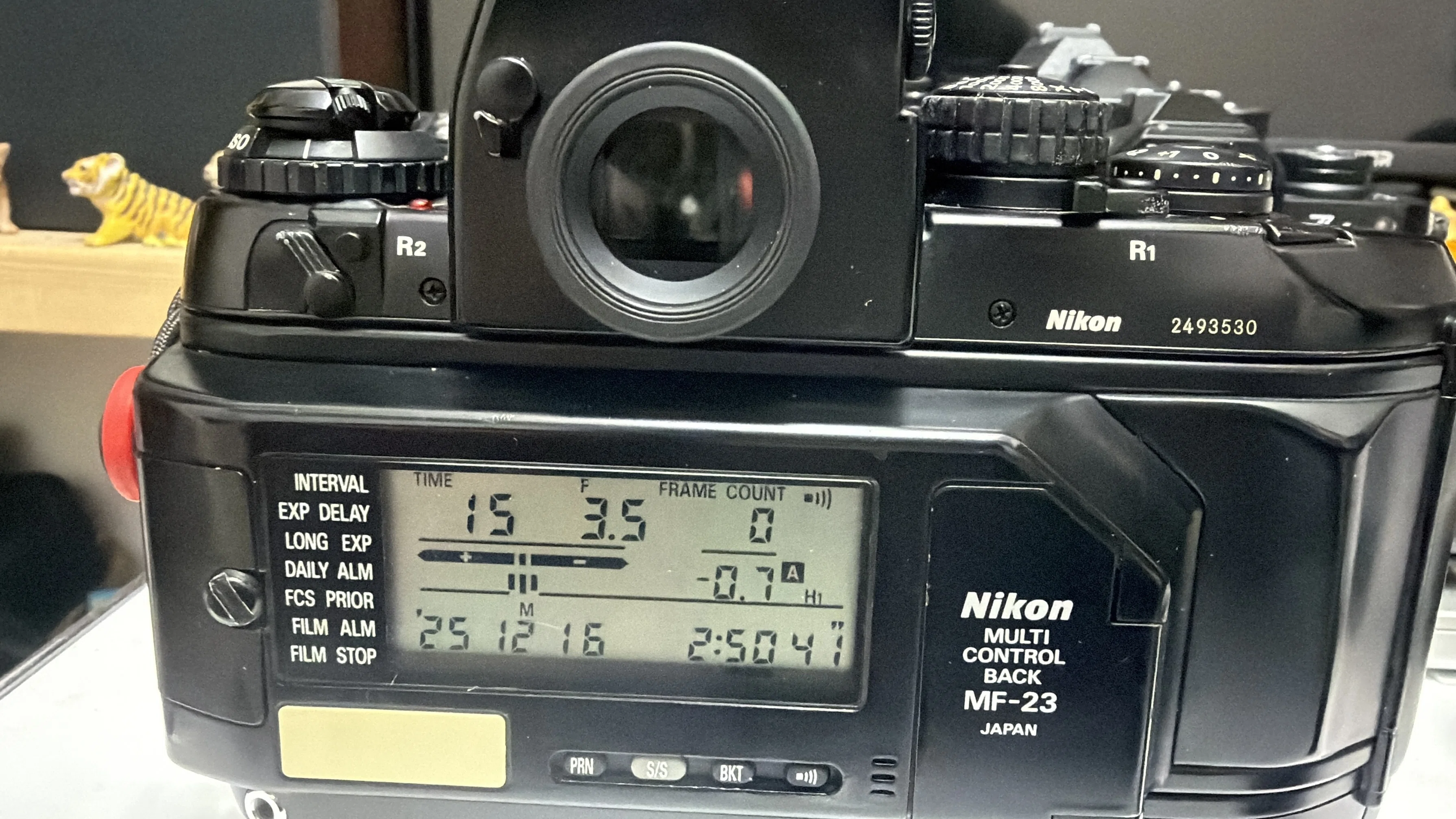 Nikon F4の不思議】今中古がお買い得｜jaguar