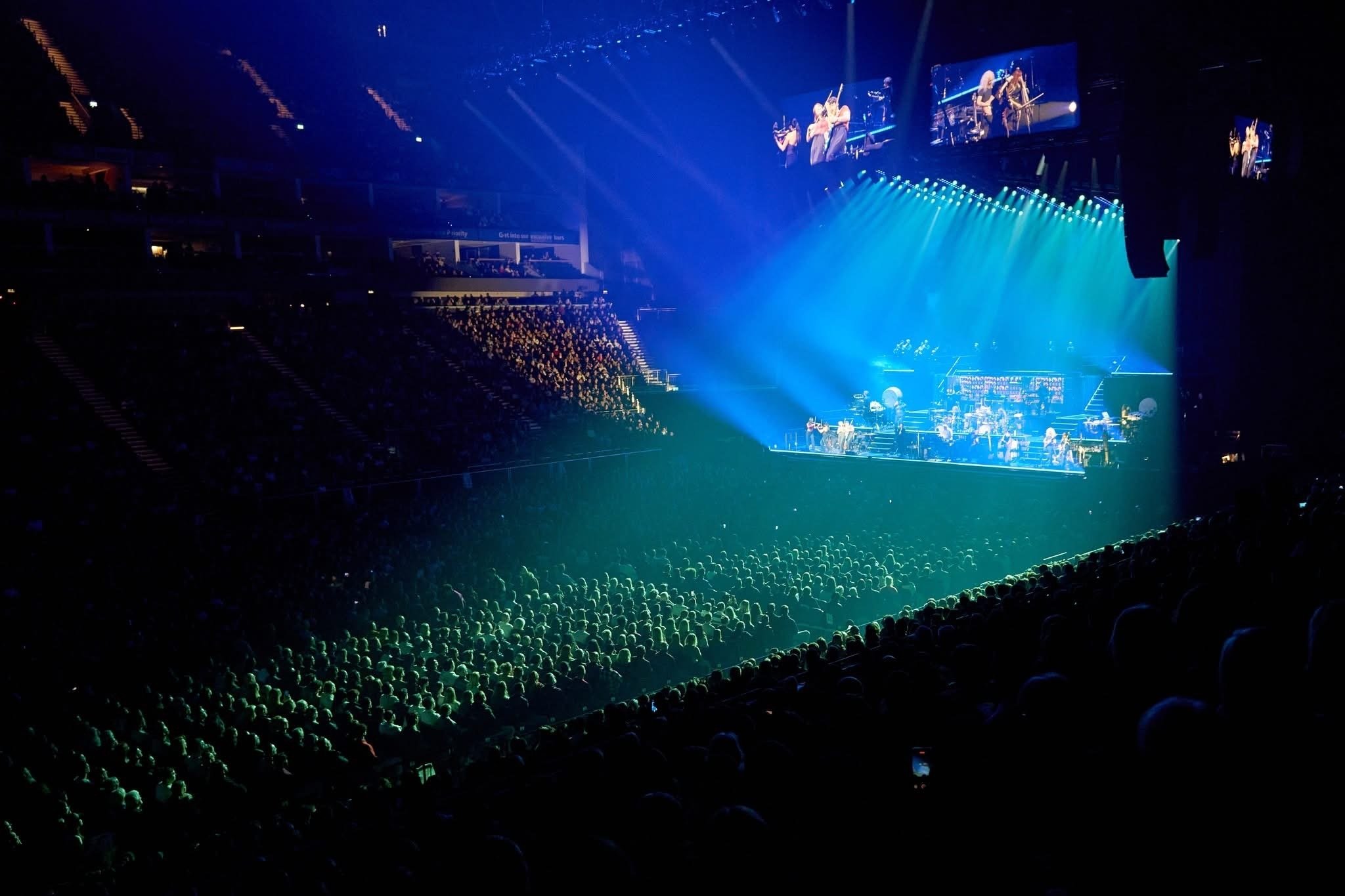 Hans Zimmer LIVE ハンスジマー　ライブツアー　パーカー　L Hans Zimmer LIVE ハンスジマー ライブツアー パーカー L Hans Zimmer