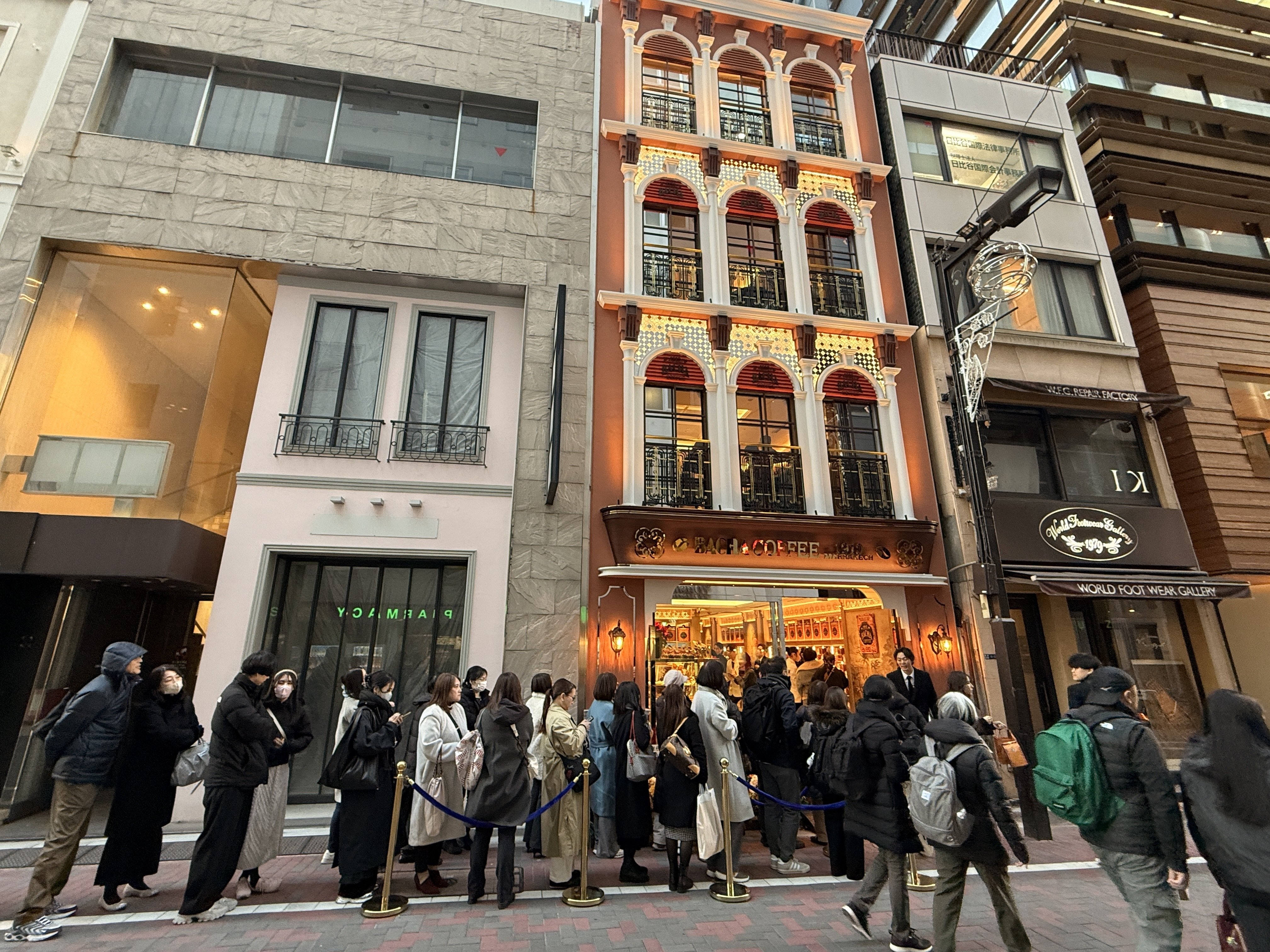 銀座に上陸した高級コーヒーブランド「バシャコーヒー」、何がそんなに