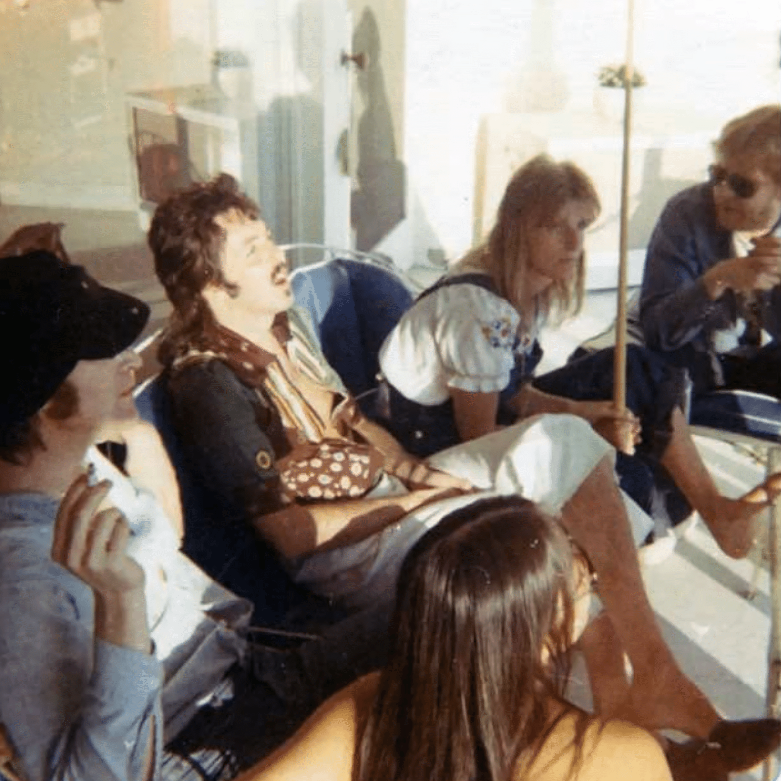 ジョンとポールの「最後のツーショット」写真、その真実の日時と場所