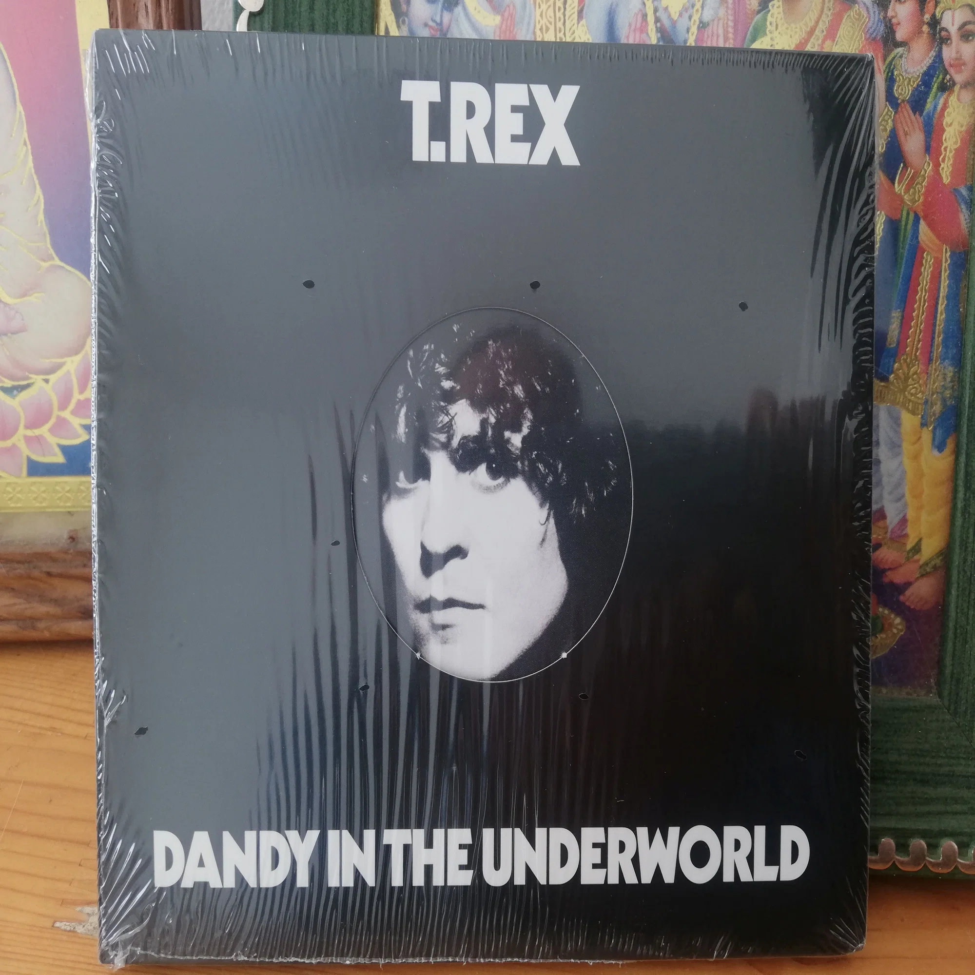 T. Rex「Dandy In The Underworld」（地下世界のダンディ）｜ごあ 