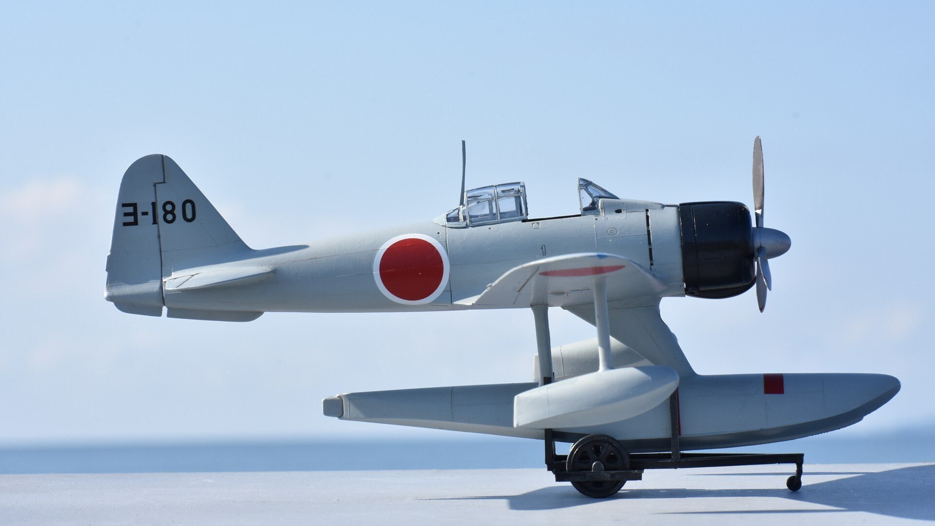 すいすい作ろう水上機（タミヤ1/48 二式水上戦闘機）｜きむら＠もけい