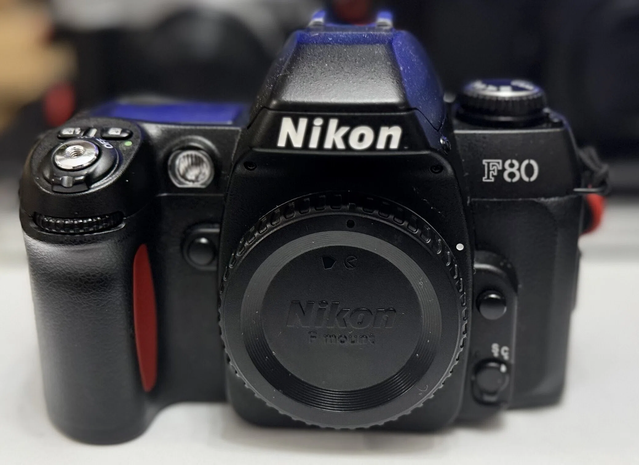 Nikon F80とD100】デジカメ黎明期｜jaguar