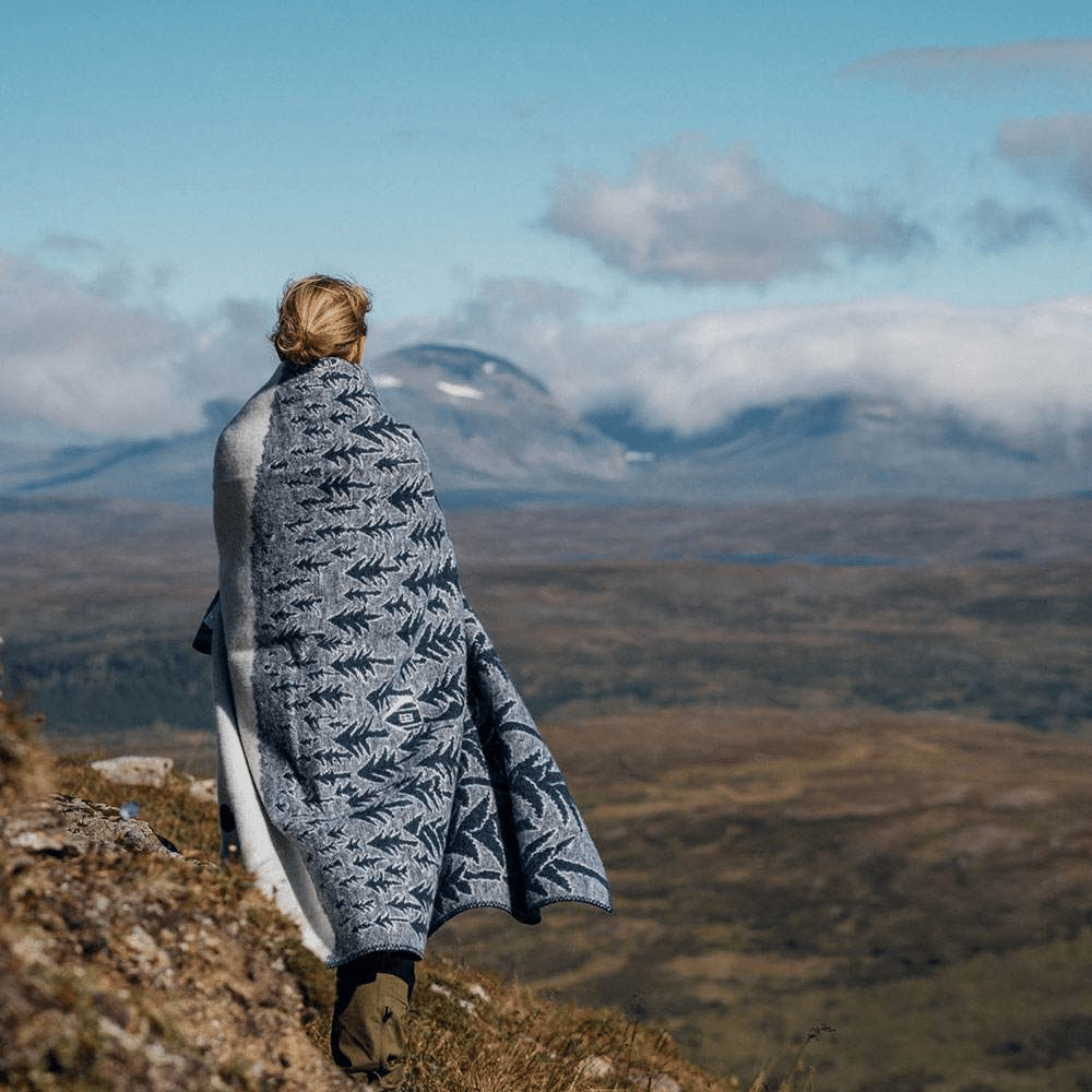 冬の北欧に学ぶ。自分を甘やかすための「一生もの」ブランケット