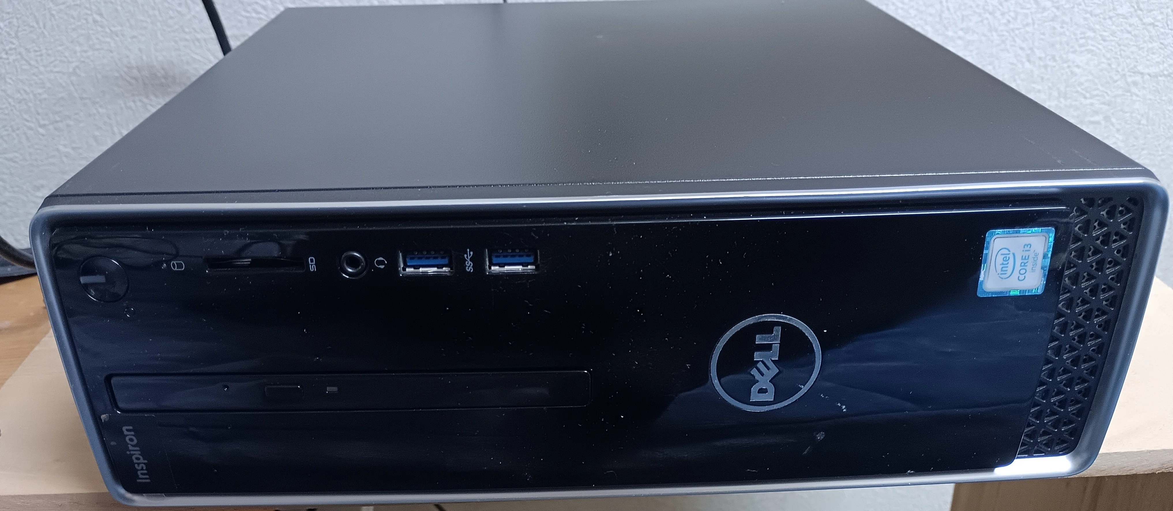 Linux用にPC買いました｜秋谷イル