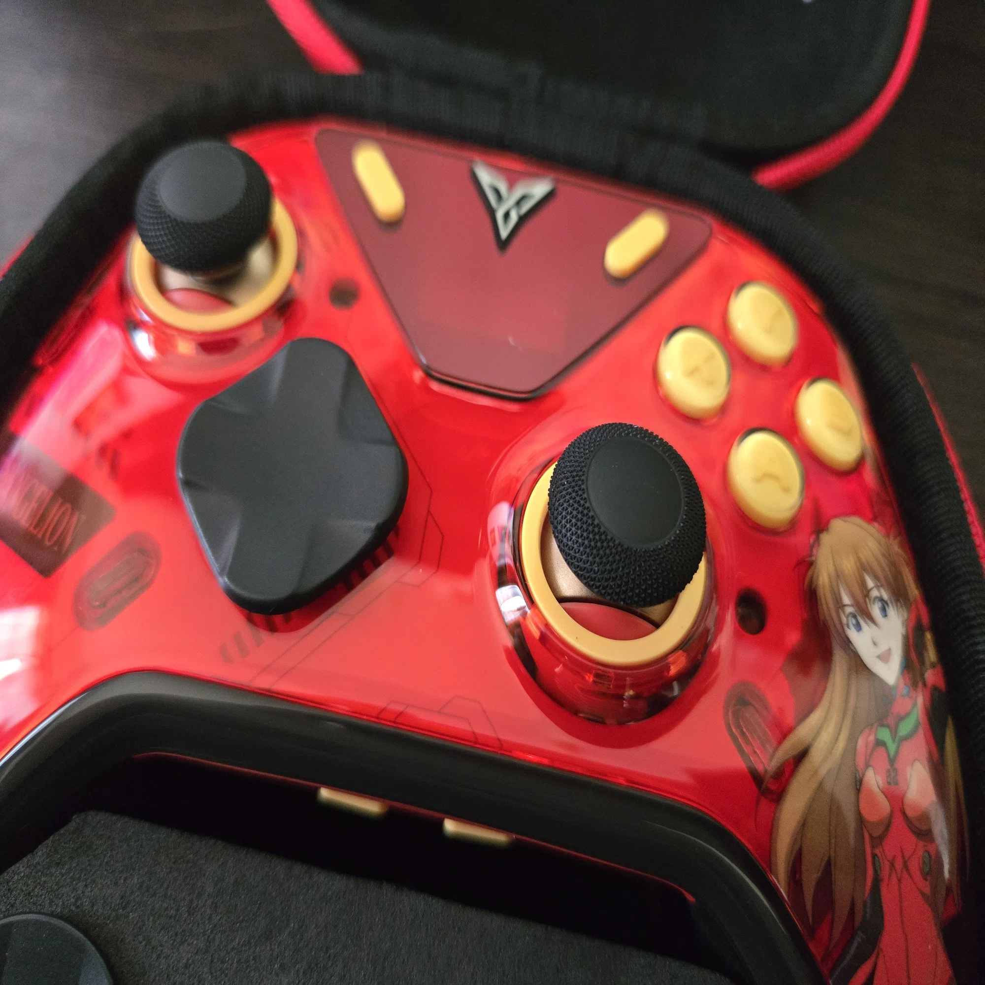 アスカ仕様のゲーミングパッドFLYDIGI APEX5-EVAを買った話｜みけねこ 