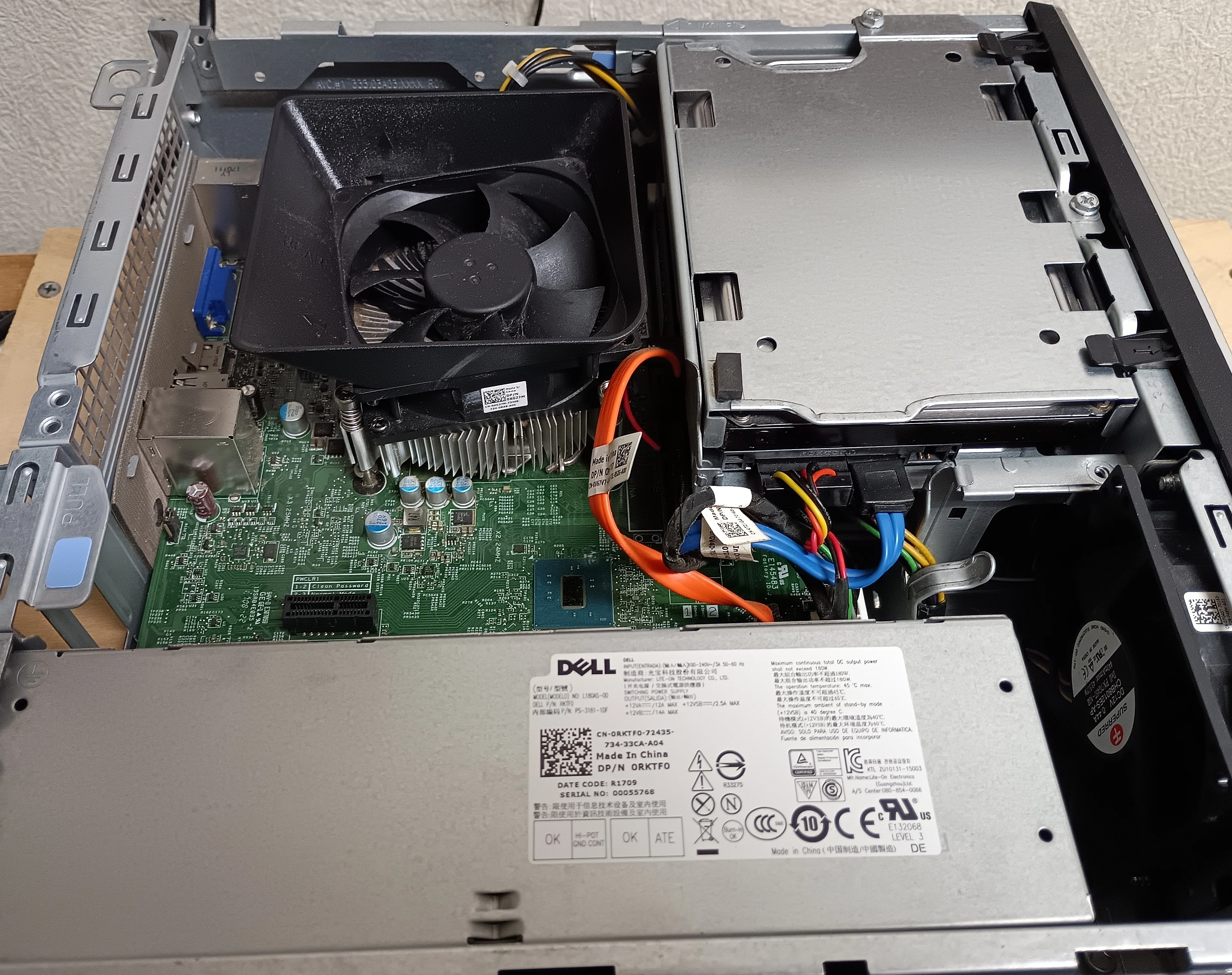 Linux用にPC買いました｜秋谷イル