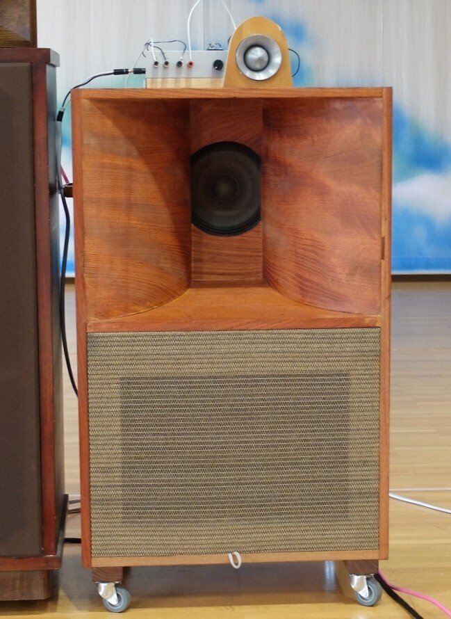 300Bトランス結合パワーアンプとスピーカ―引き取り限定購入前にコメントお願い 300Bトランス結合パワーアンプとスピーカ―引き取り限定購入前に