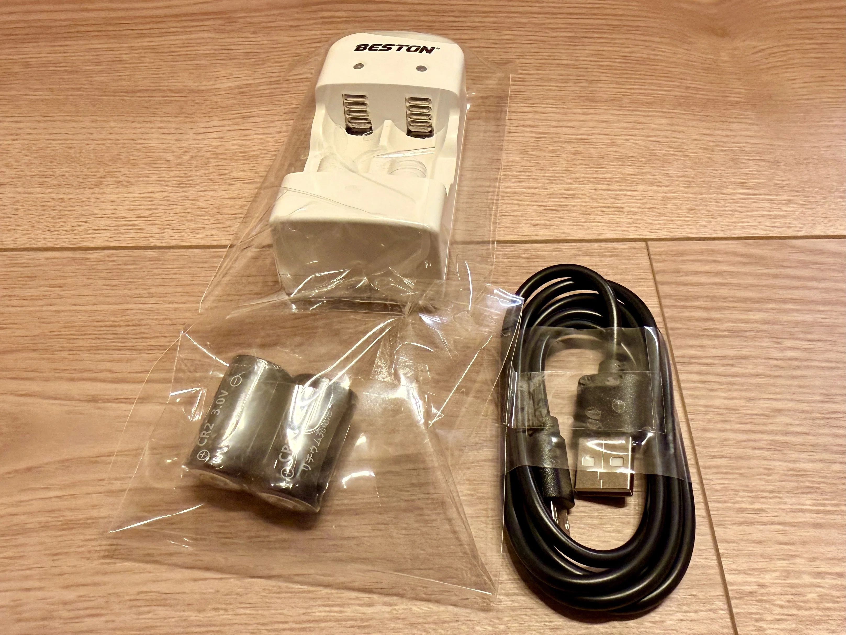 SwitchBotボットのCR2電池を充電式にする！｜NEO TOKYO TV