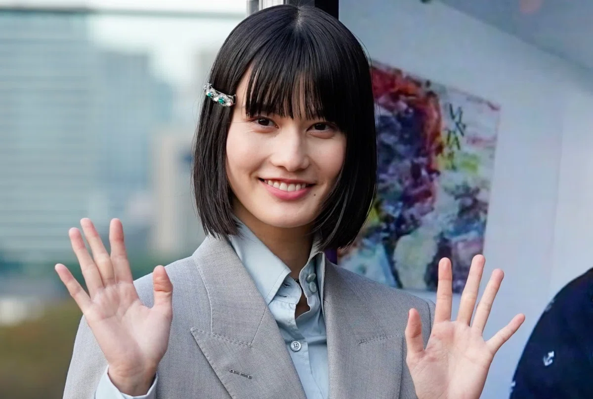 橋本愛が20代ラスト写真集を2026年1月12日に発売【サイン会イベントも開催へ】｜タレント写真集パトロール隊📸📸｜フォロバ100