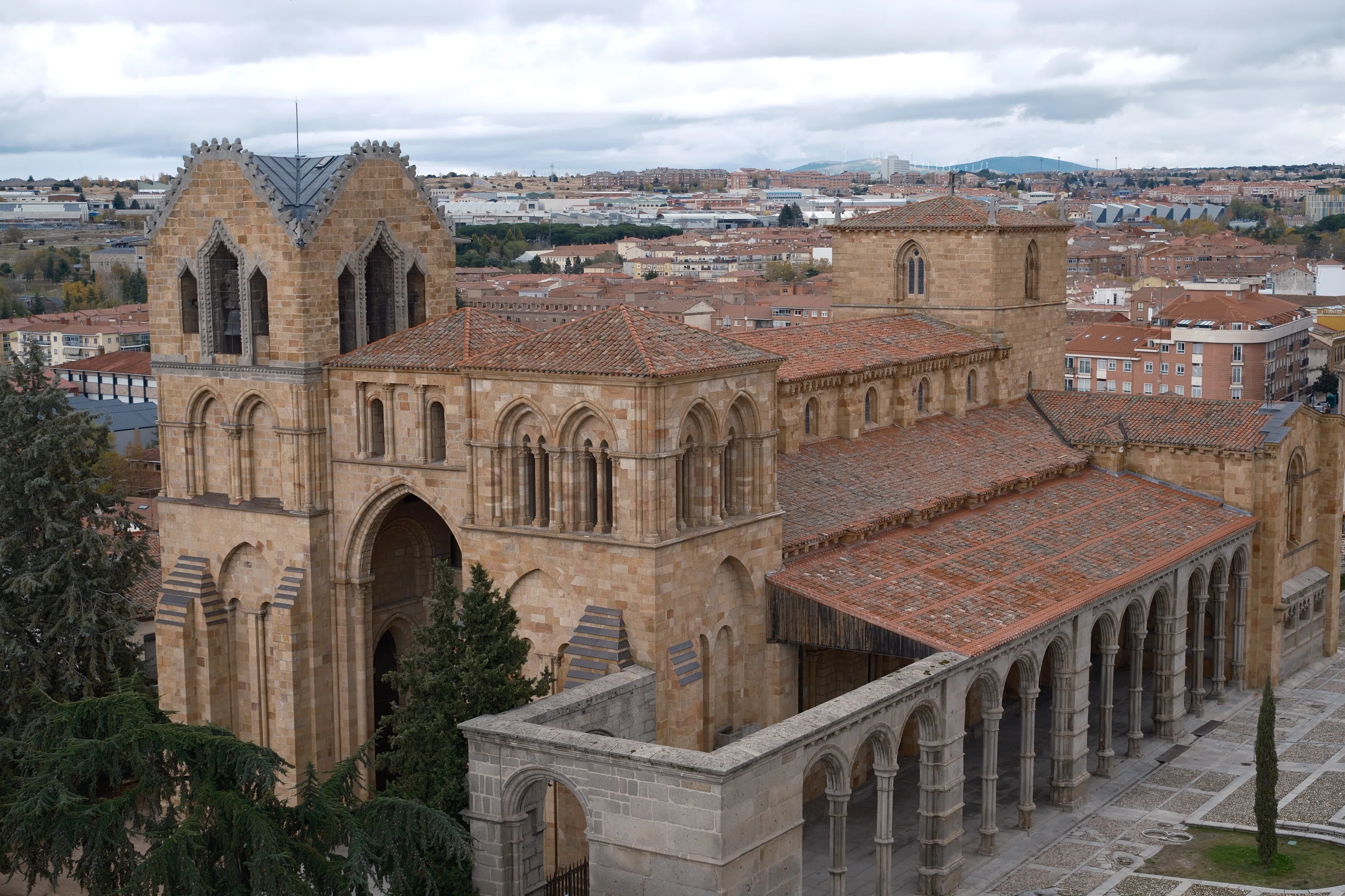 🇪🇸スペイン旅行記 26 | 世界遺産の城壁、アビラ｜しゅう