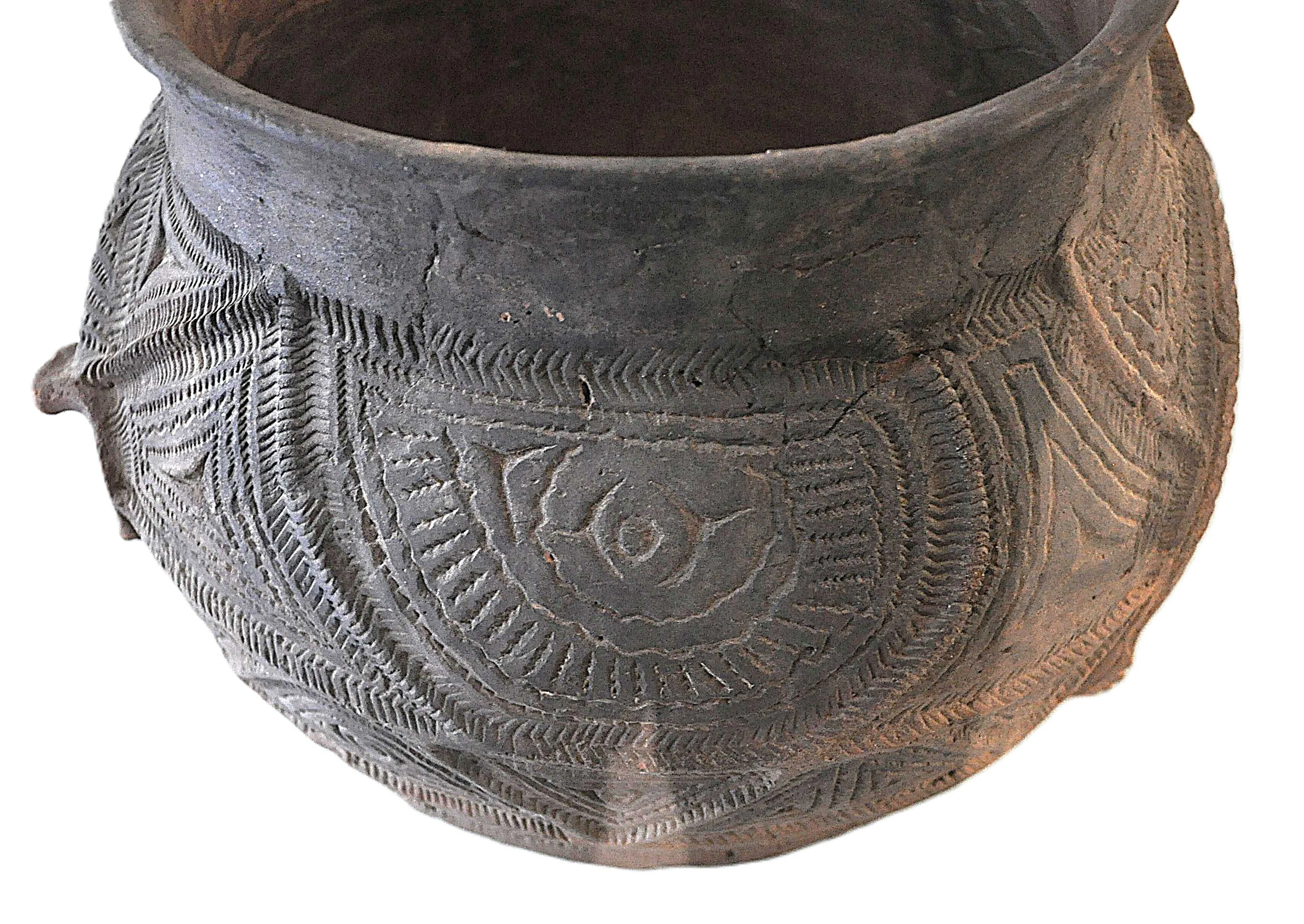 蛇が描かれた京都の注口土器と大陸にもあった三叉文の縄文土器｜ヒデチャコ