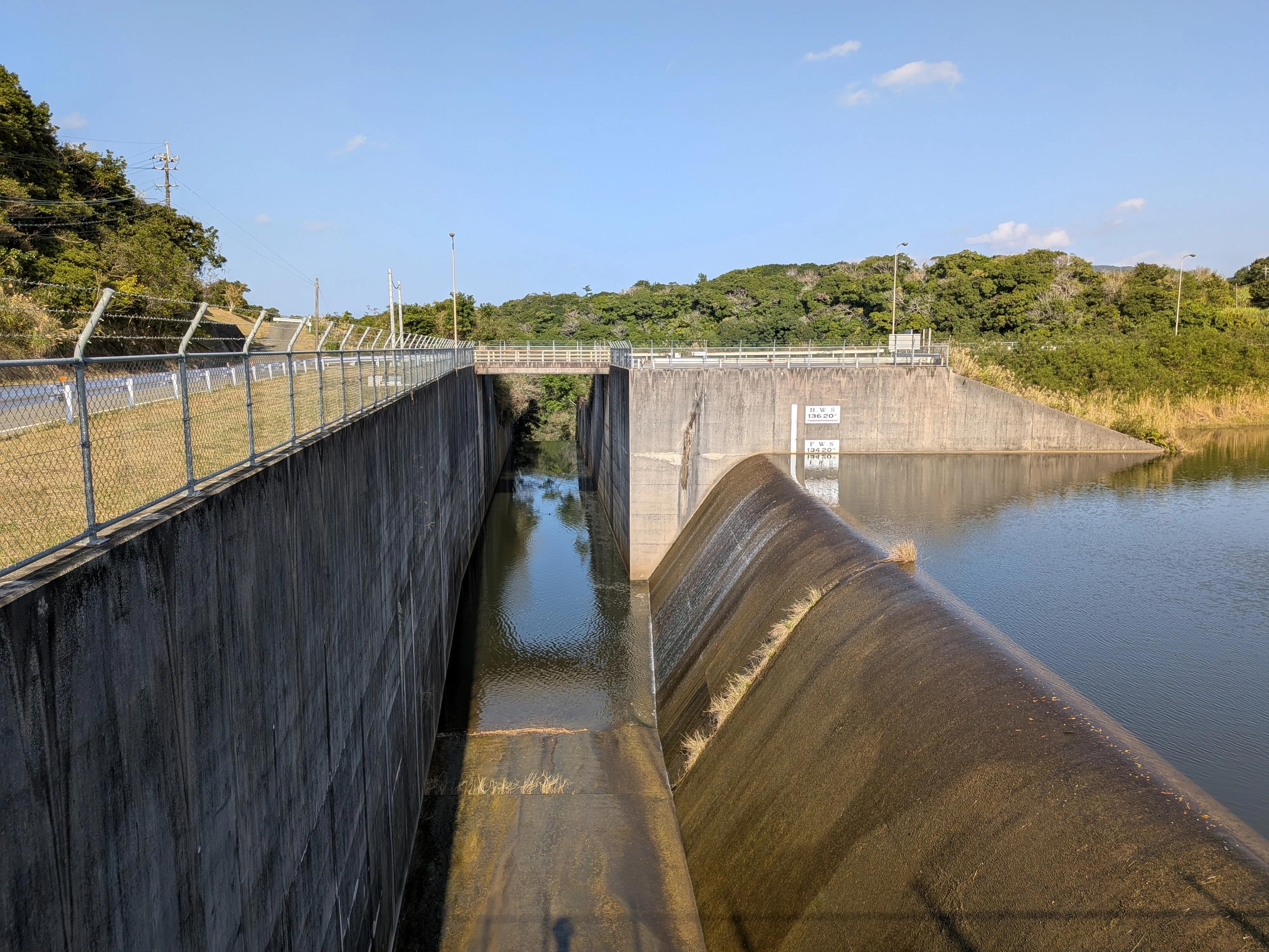 徳之島　奄美大島　天城町徳之島町伊仙町ダムカード鹿児島県まとめセット　離島周遊 徳之島・伊仙町のダム旅｜徳之島｜伊仙町役場公式note