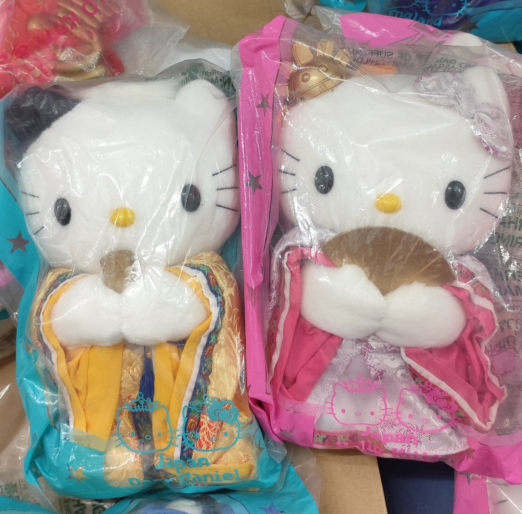 ヴィンテージ ハローキティ ぬいぐるみ ｜Shocastle