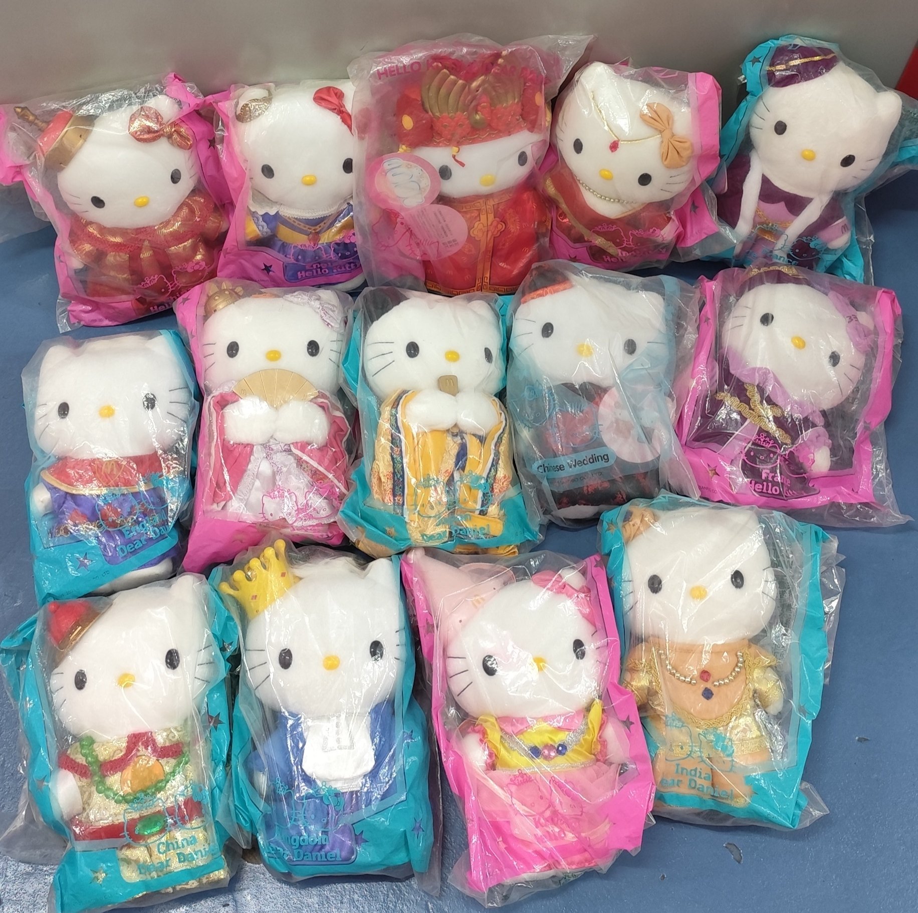 ヴィンテージ ハローキティ ぬいぐるみ ｜Shocastle