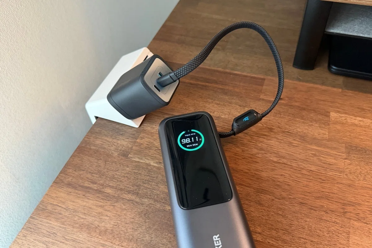 もう充電で焦らない。生活シーン別に選ぶ本当にラクになるAnker充電器・モバイルバッテリーまとめ