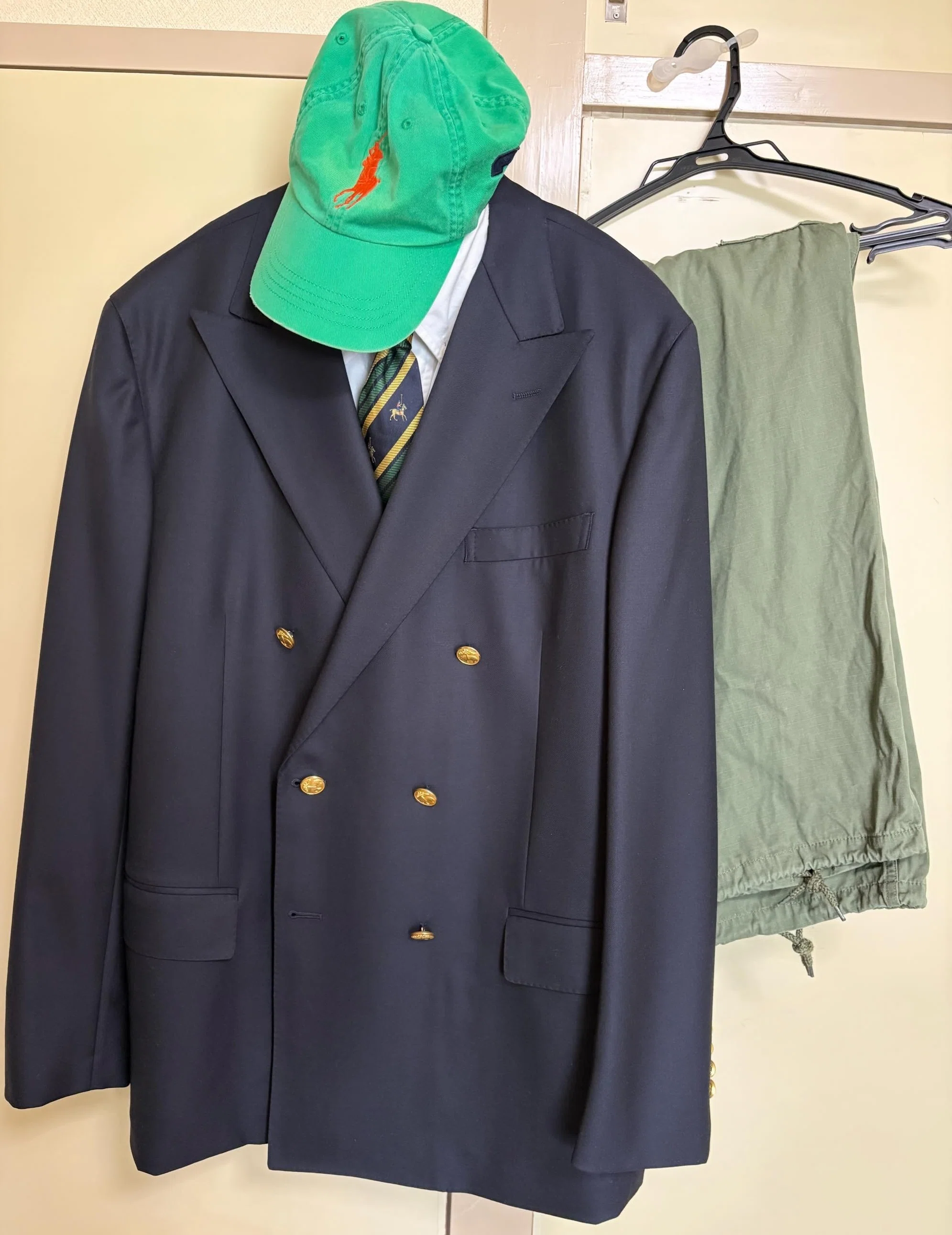 自分へのご褒美にブルックスブラザーズ ダブルのネイビーブレザー買い