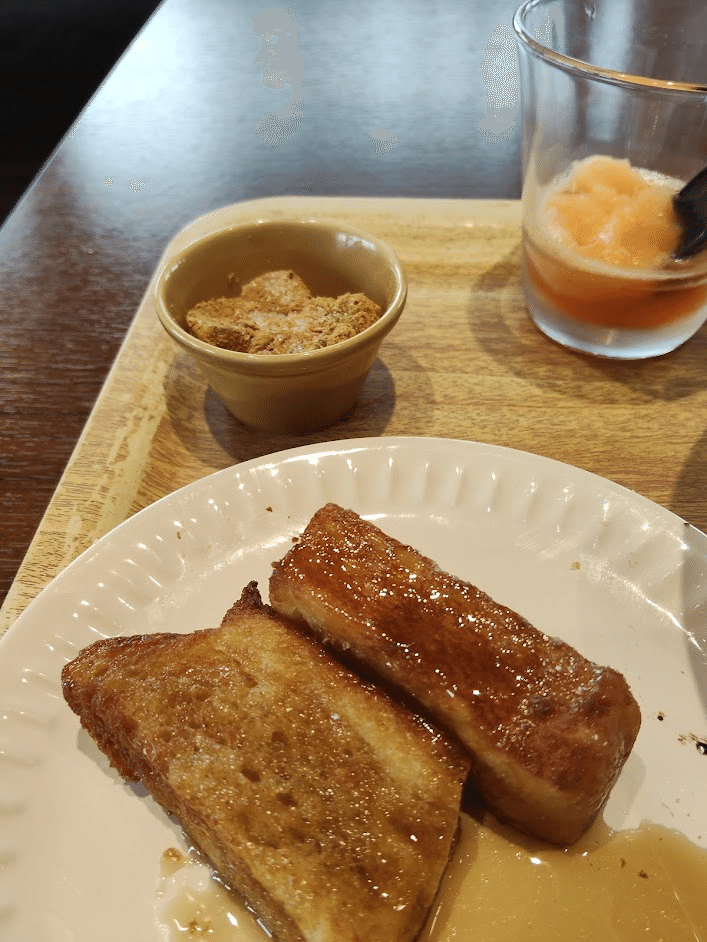 万博の後：フランス館のクロワッサンをメゾンカイザーで