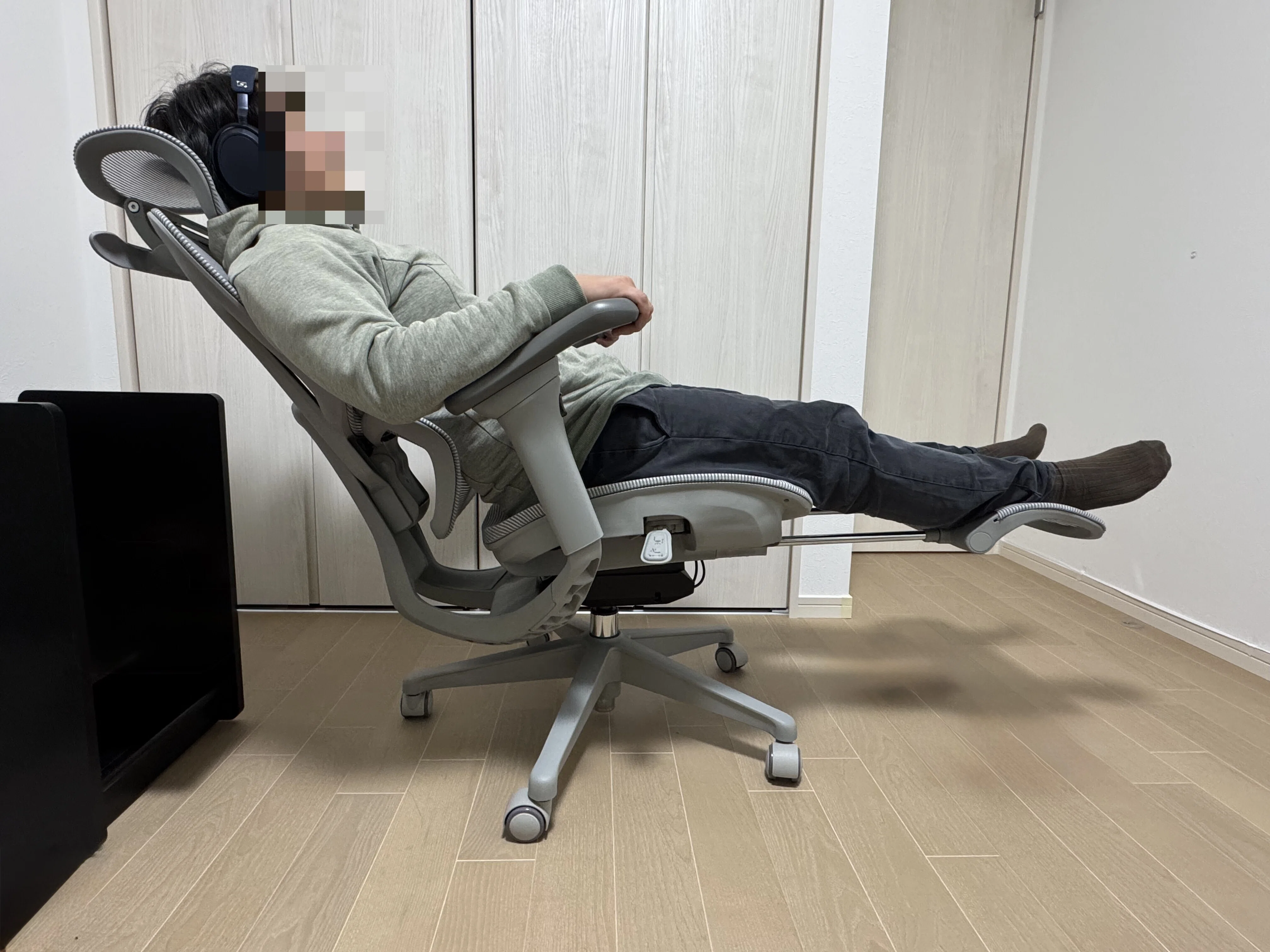 3万円台】腰痛とサヨナラしたい全デスクワーカーへ。「EastForce 